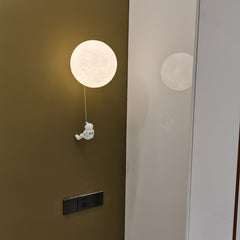 Lunar Wall Lamp