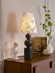 Wooden Flower Pattern Table Lamp