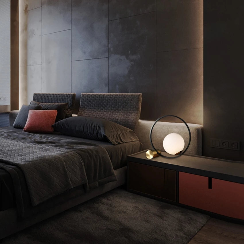 Delia Table Light