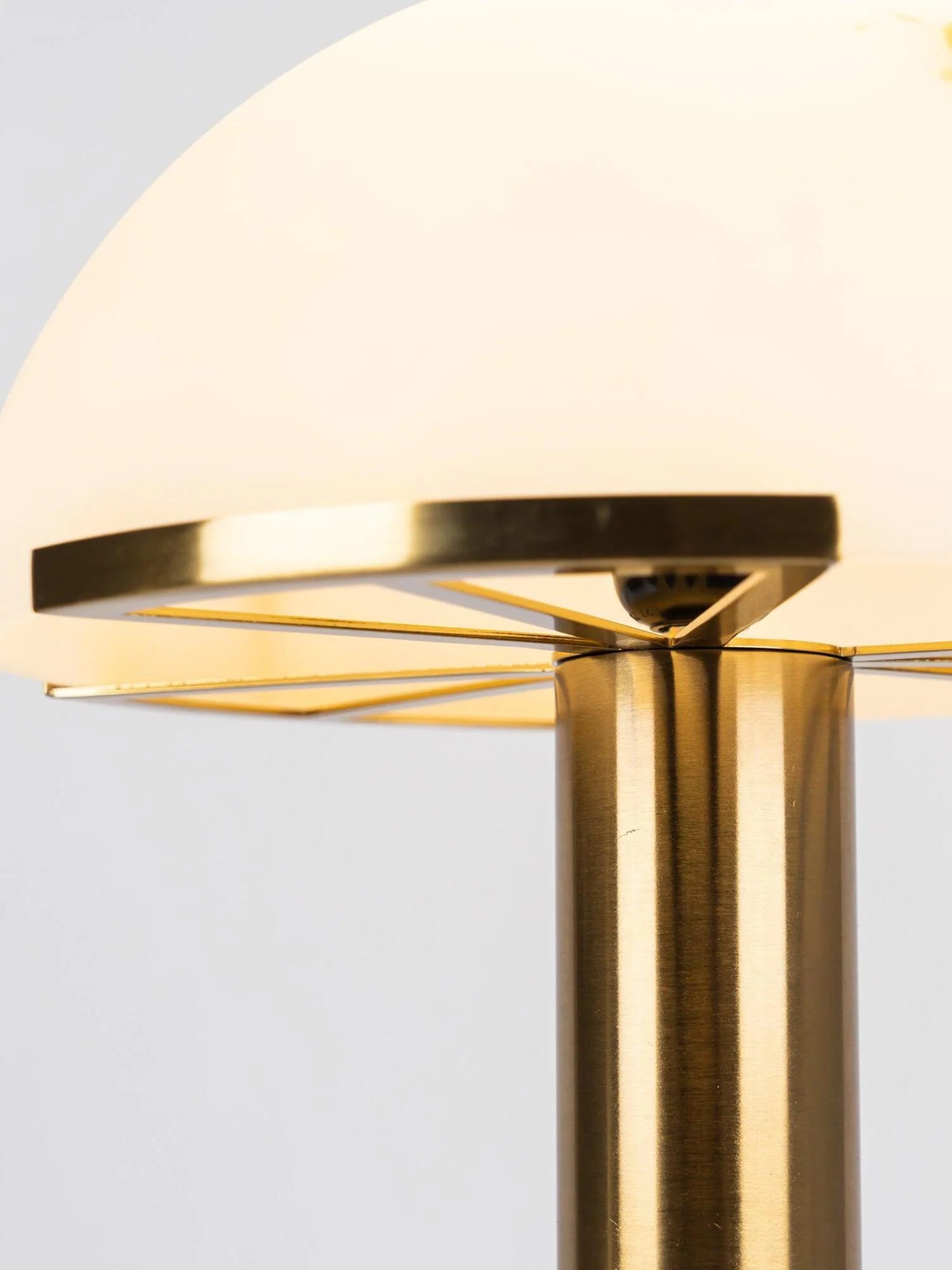 Alabaster Hemispherical Elegance Table Lamp
