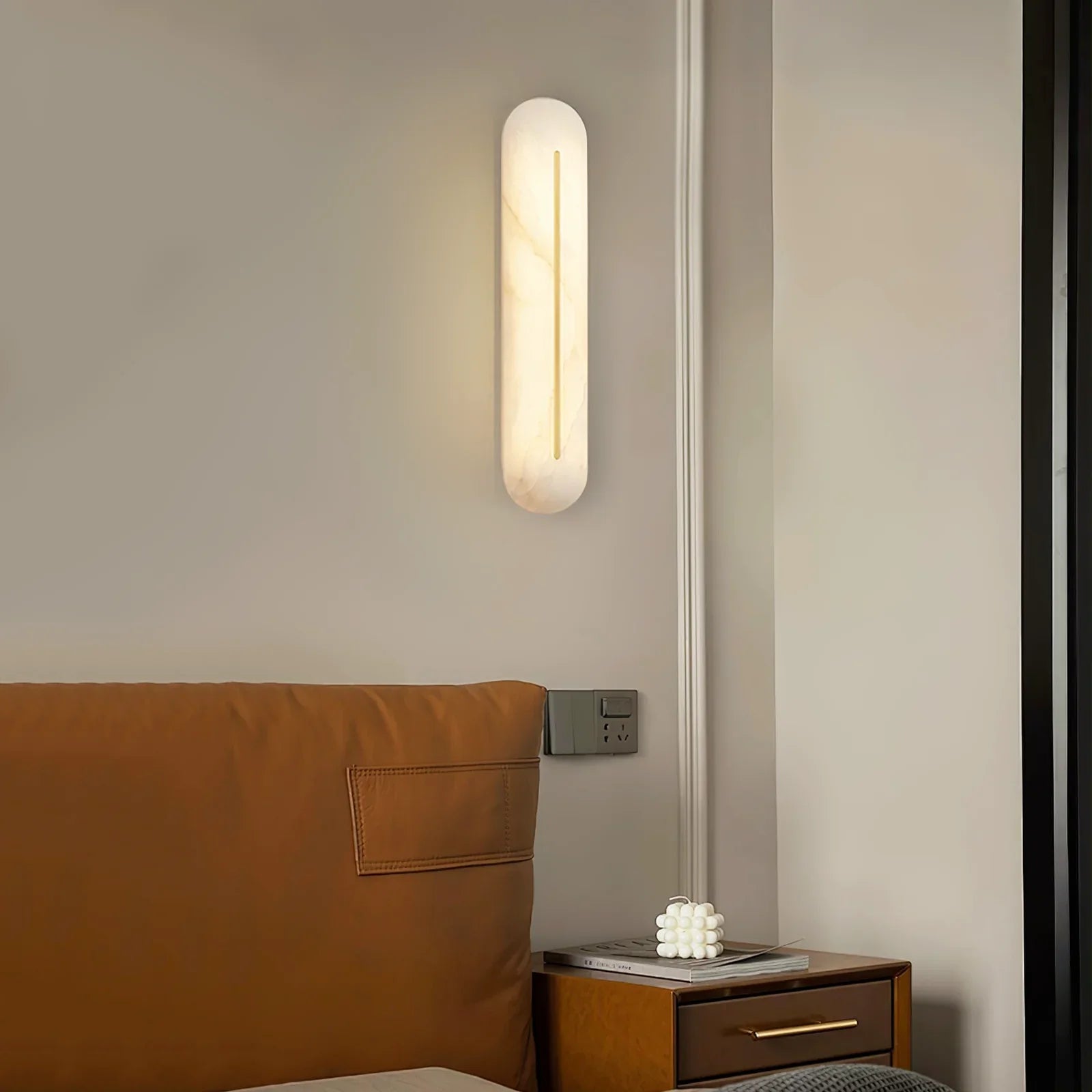 Alabaster Orbison Wall Lamp