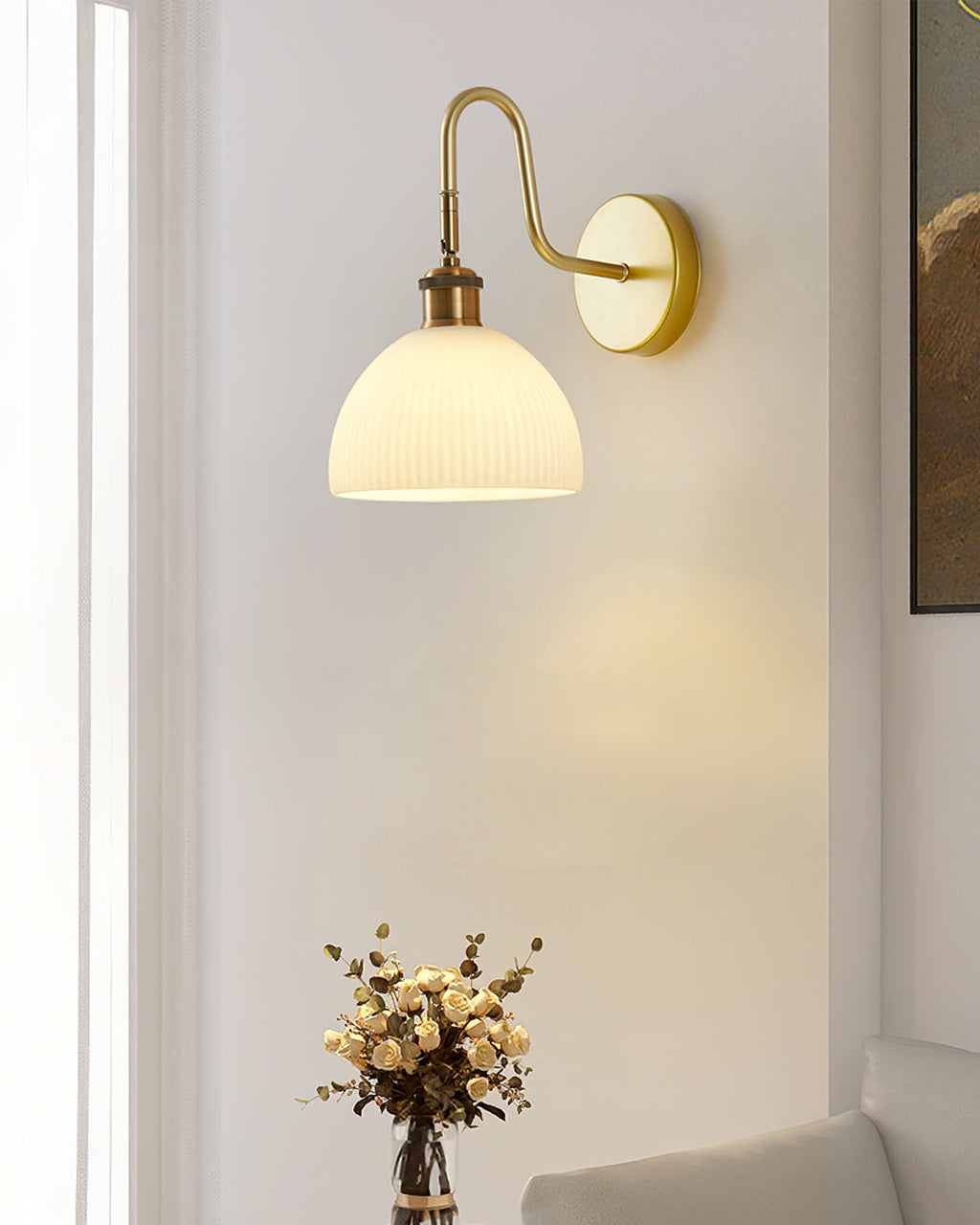 Arren Wall Lamp