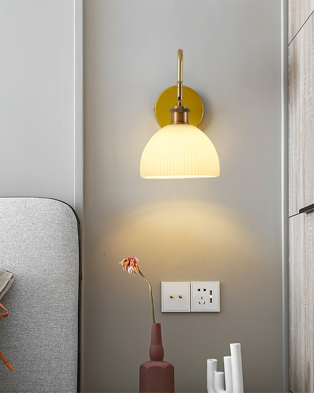 Arren Wall Lamp