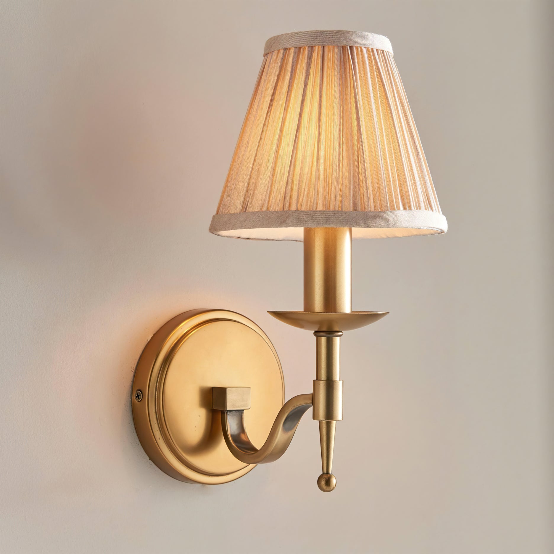 Baylor Wall Light