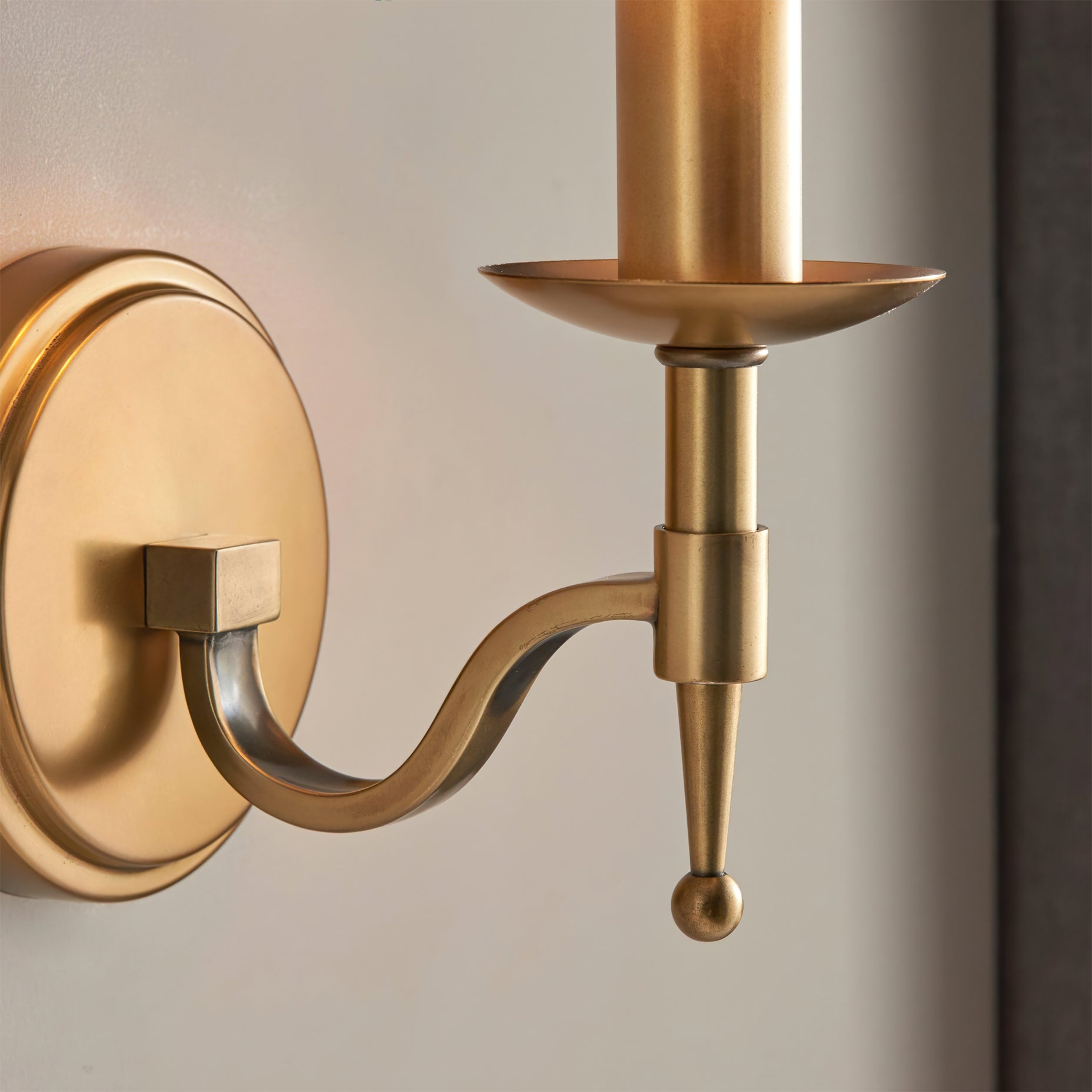 Baylor Wall Light