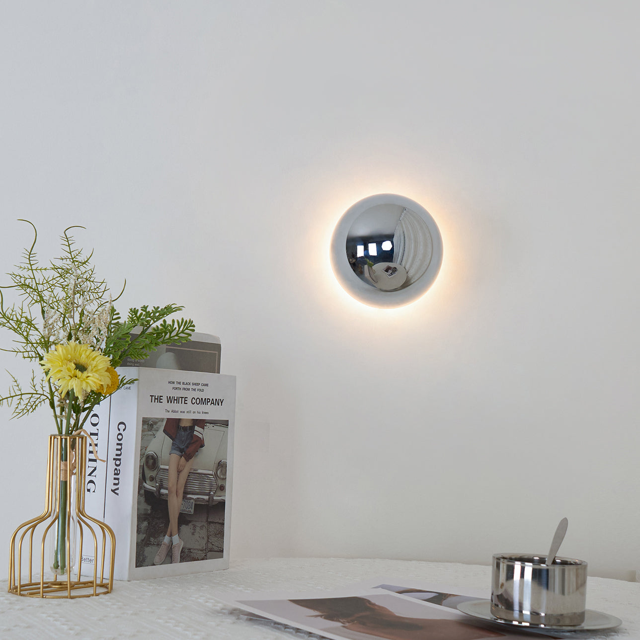 Round Metal Wall Lamp