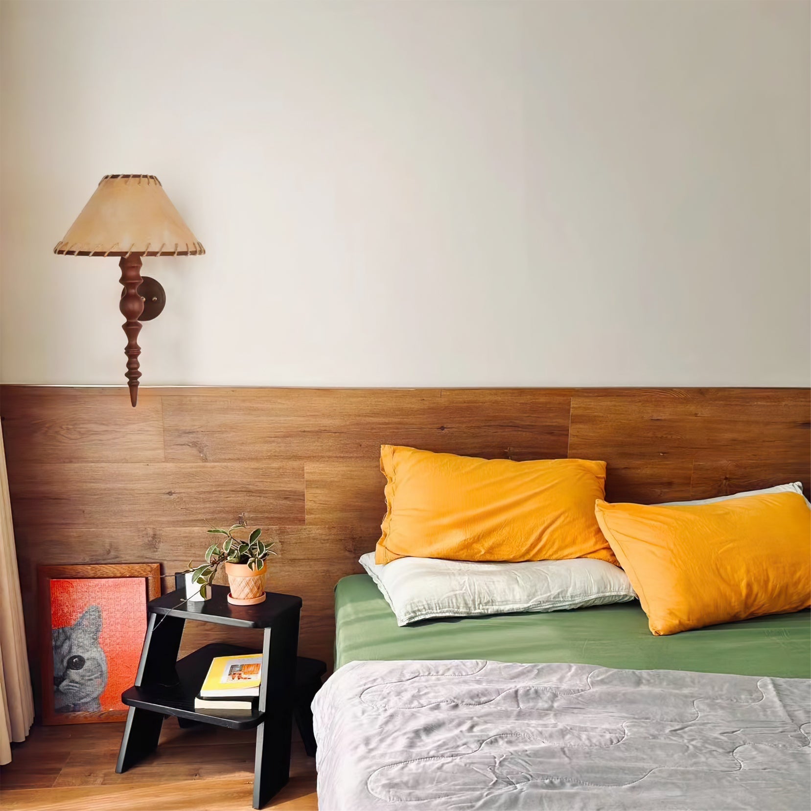 Basica Wall Lamp