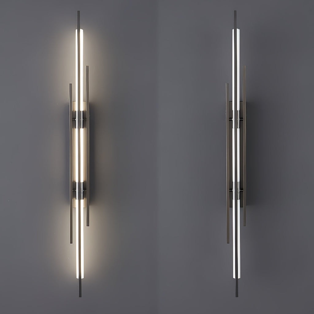 Brass Line Wall Lamp