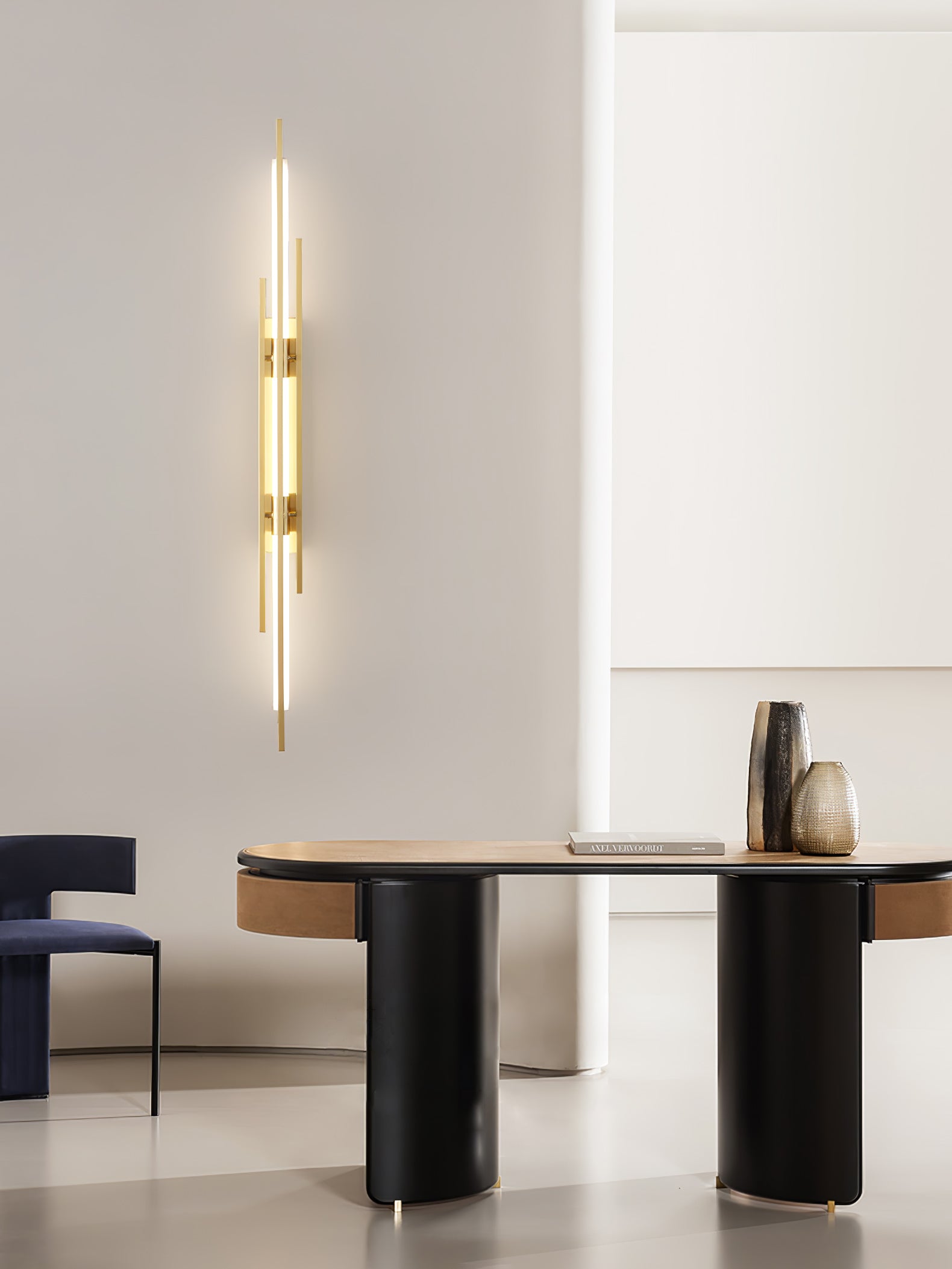 Brass Line Wall Lamp