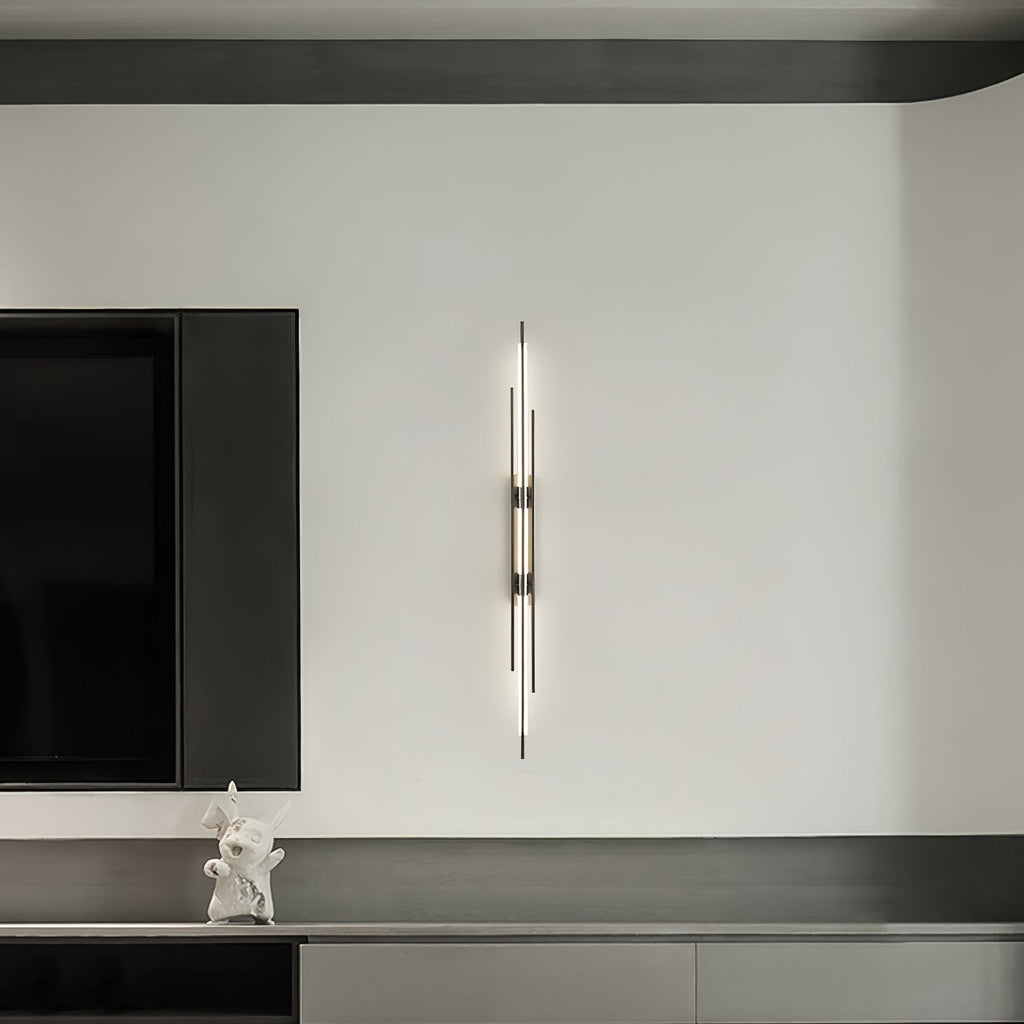 Brass Line Wall Lamp