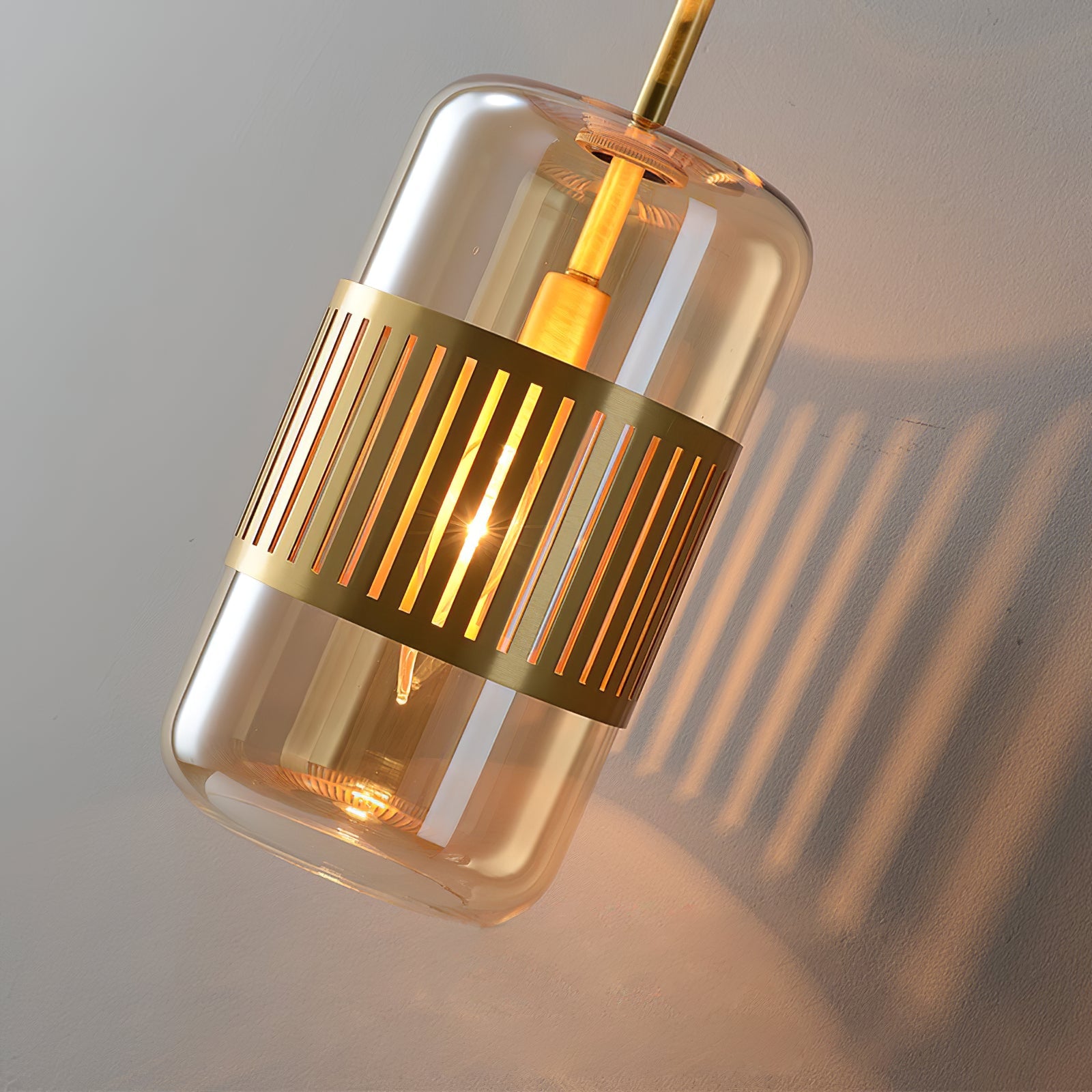 Lizak Wall Lamp