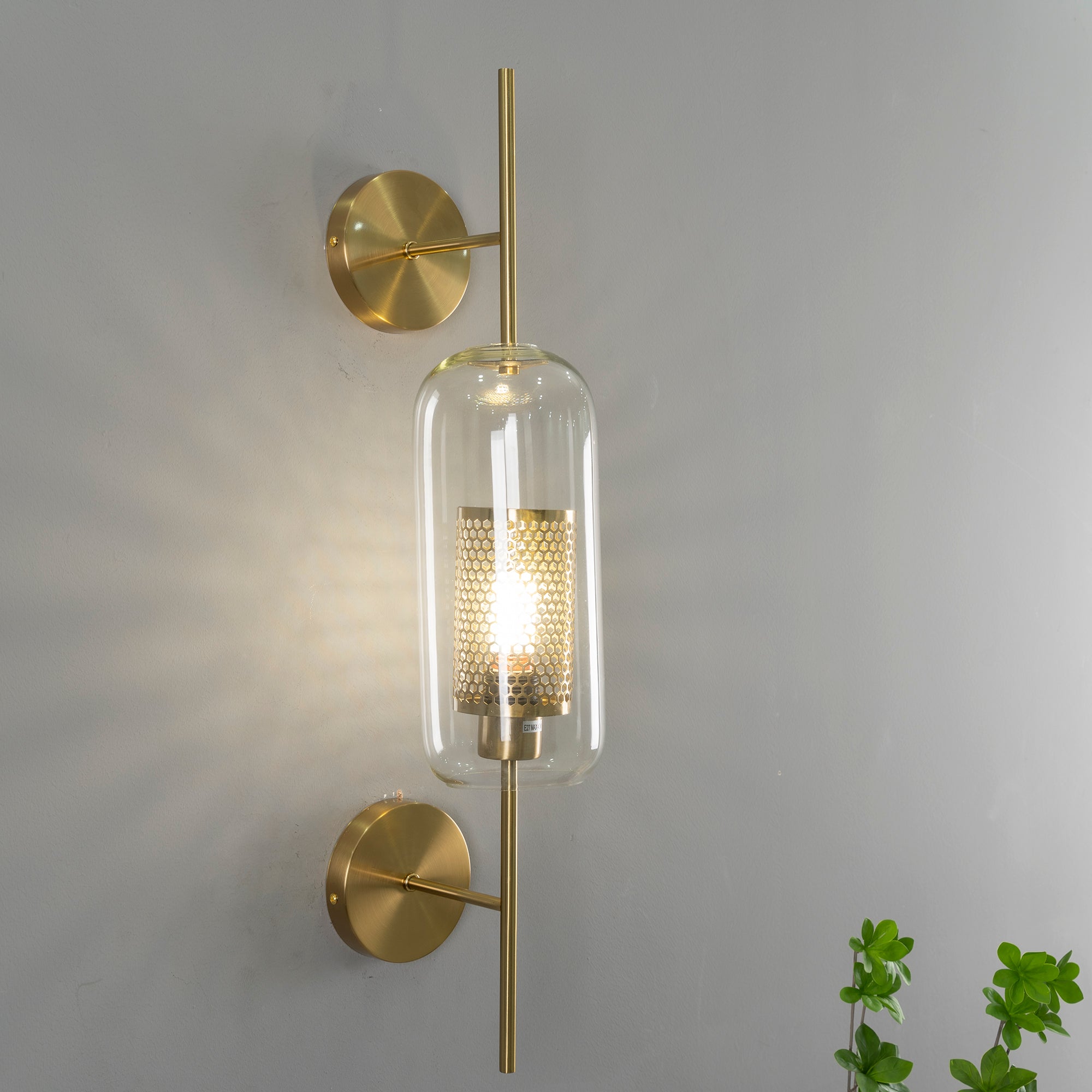 Chiswick Glass Wall Lamp