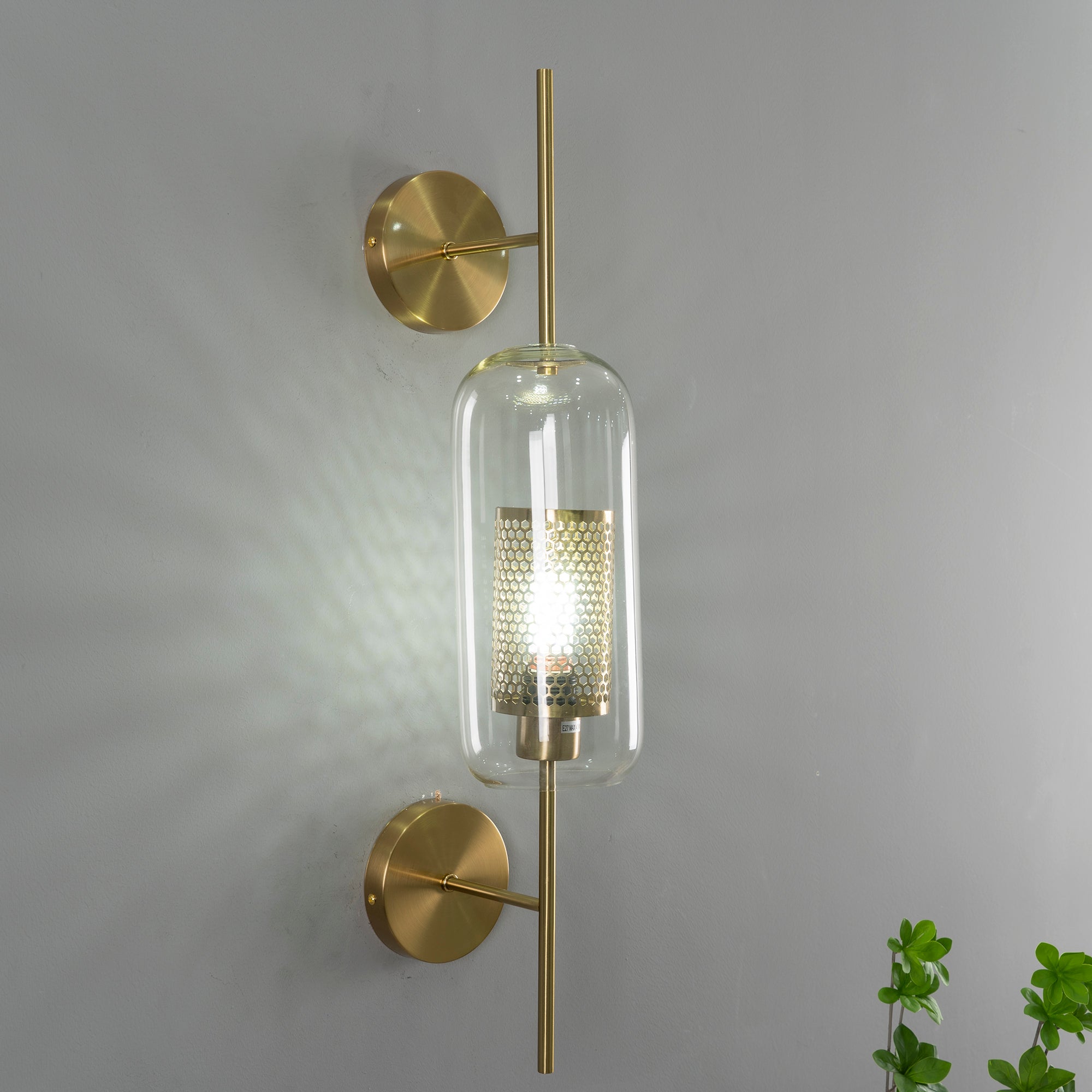 Chiswick Glass Wall Lamp