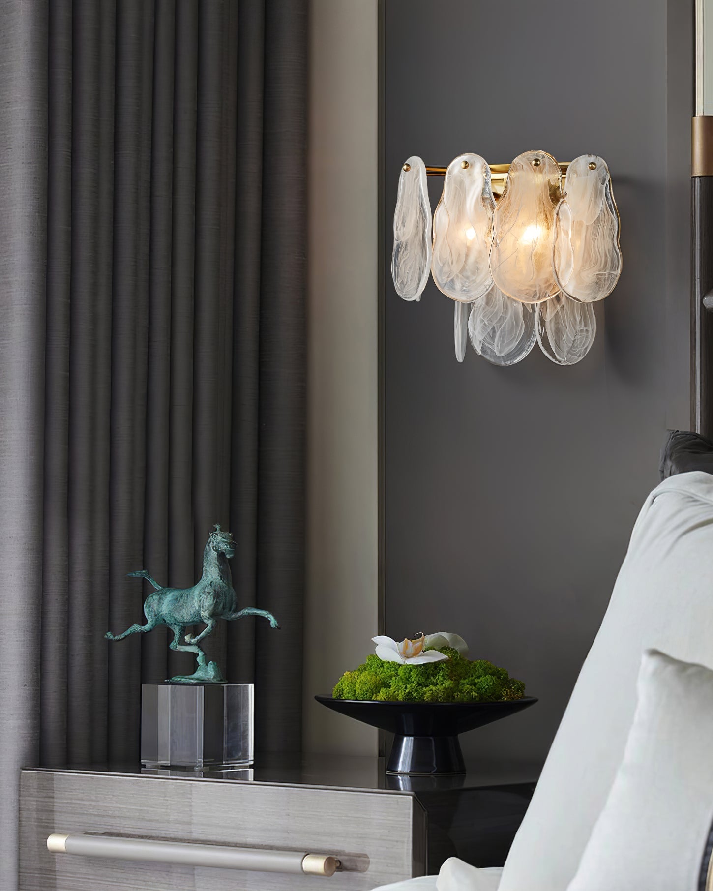 Cloud Glass Wall Lamp