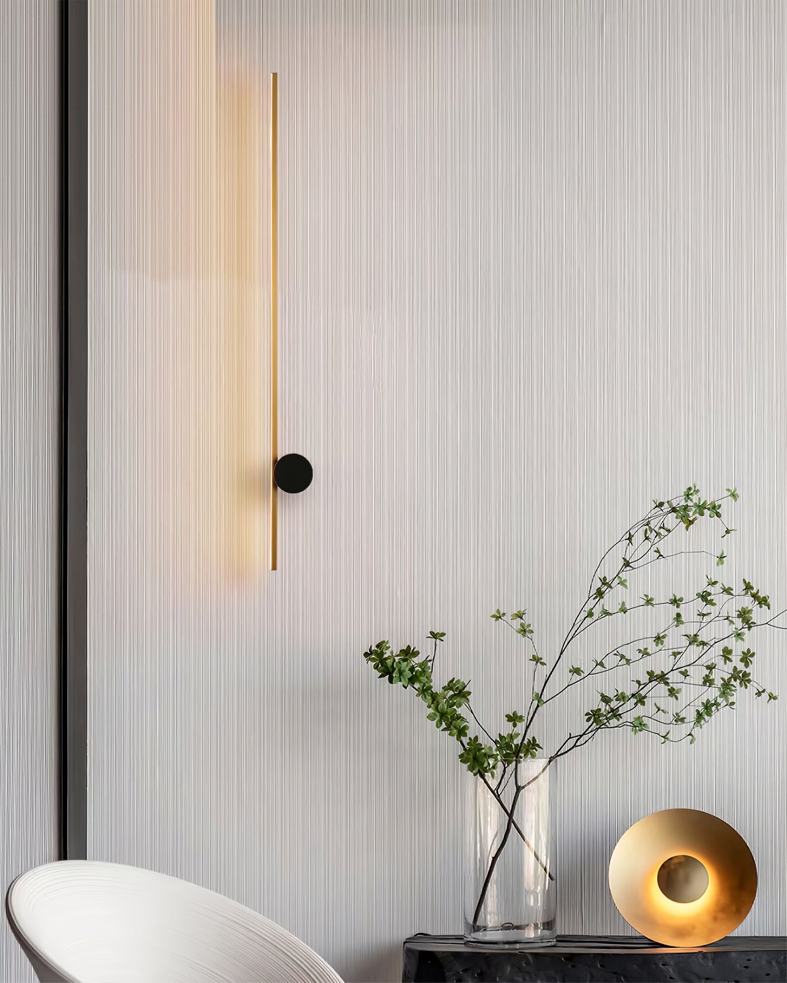 Curved Wall Lamp