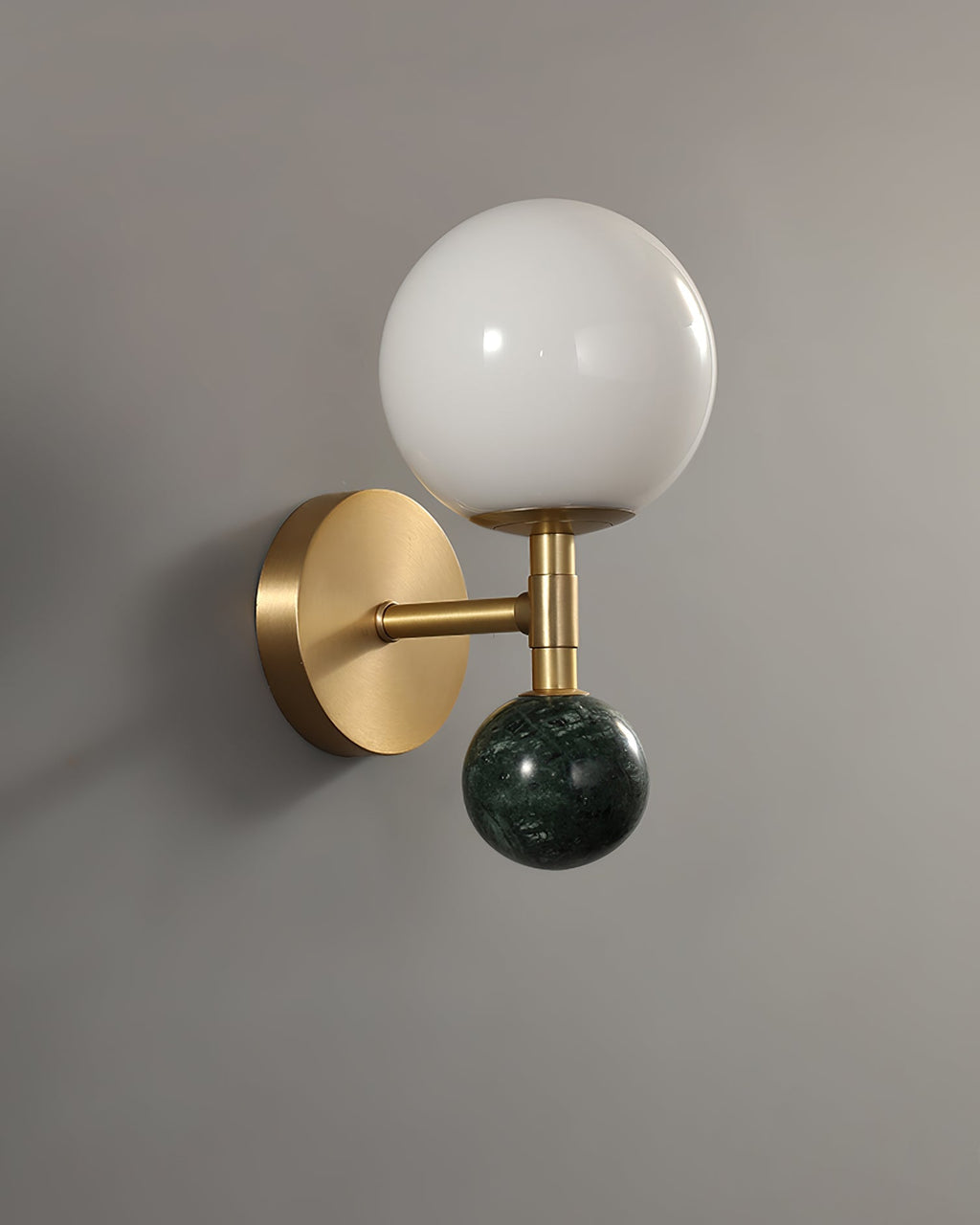 Dalt Wall Lamp