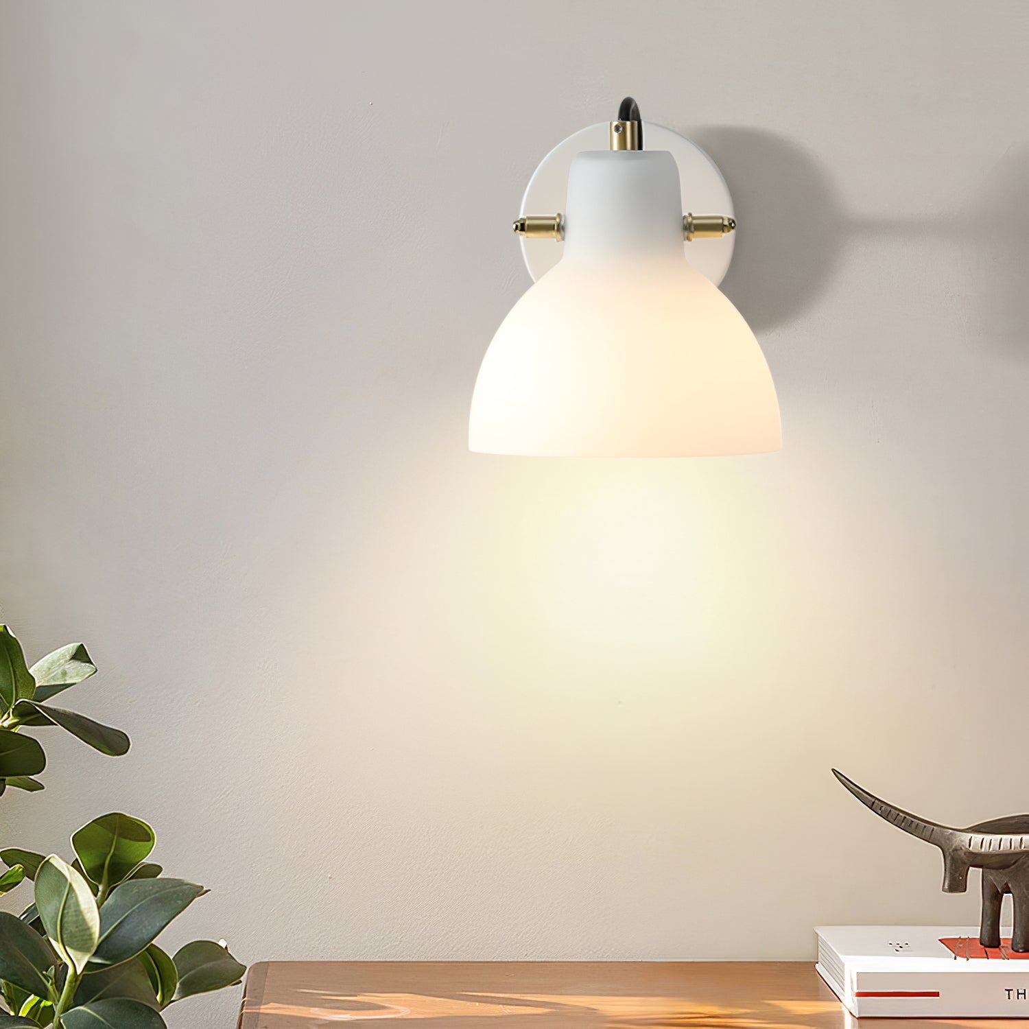 Daniel Wall Lamp