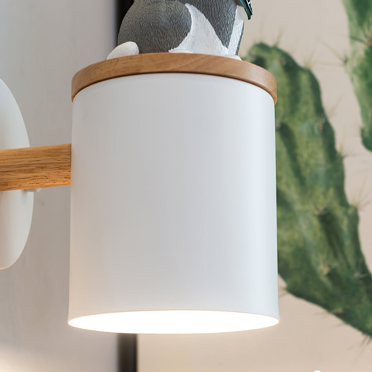 Doggy Wall Sconce