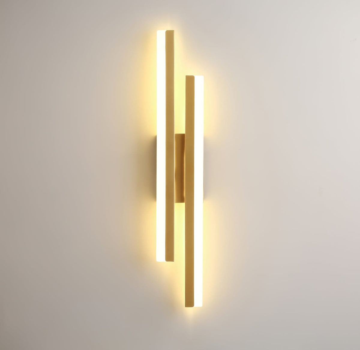 Fallon Wall Lamp