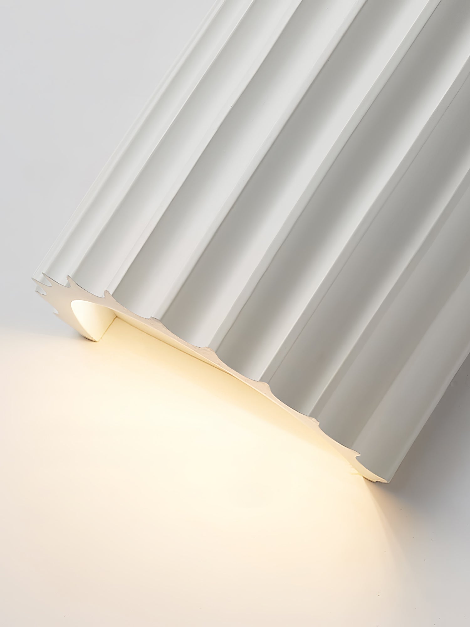 Fluted Resin Wall Lamp