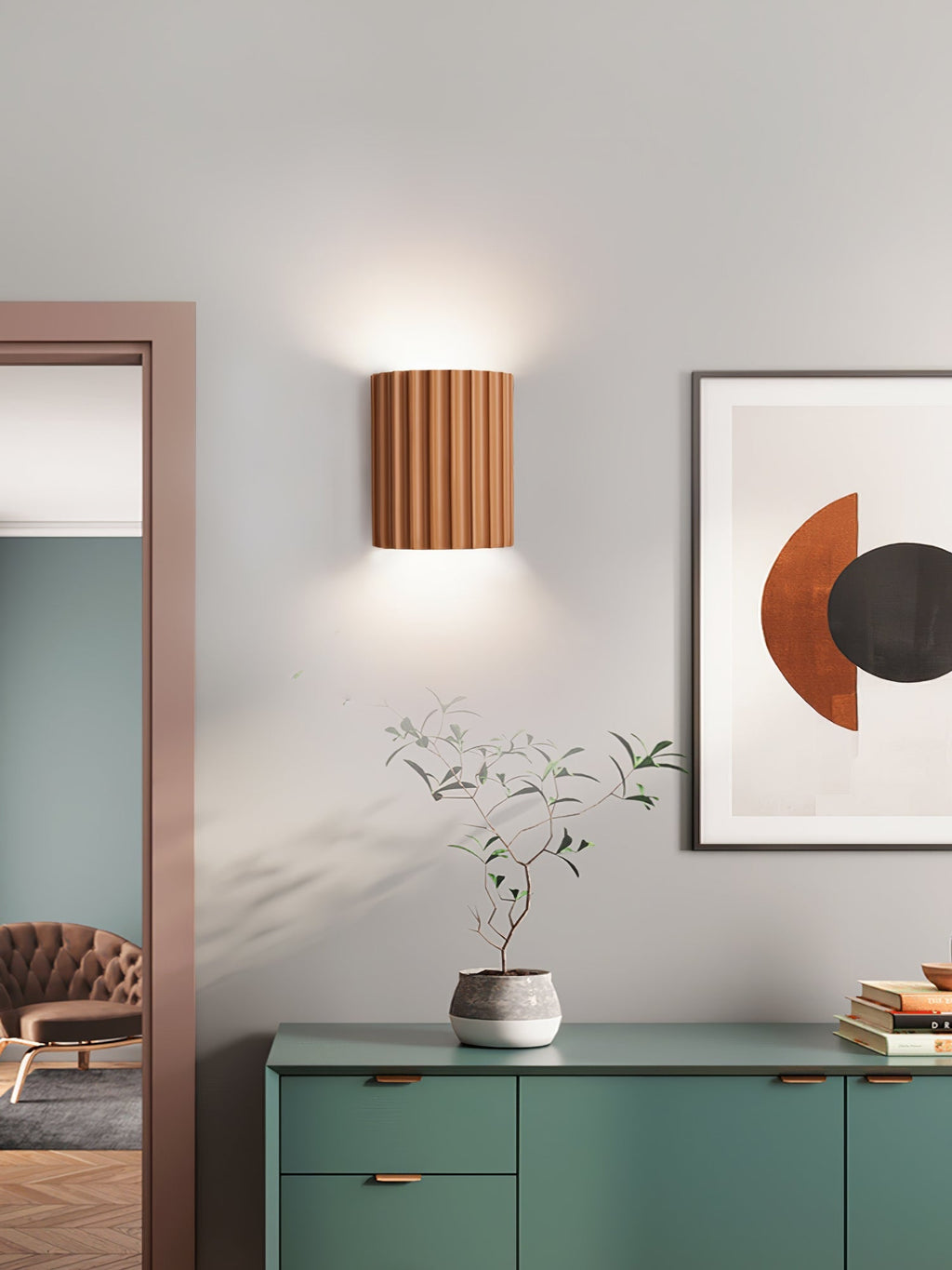 Fluted Resin Wall Lamp