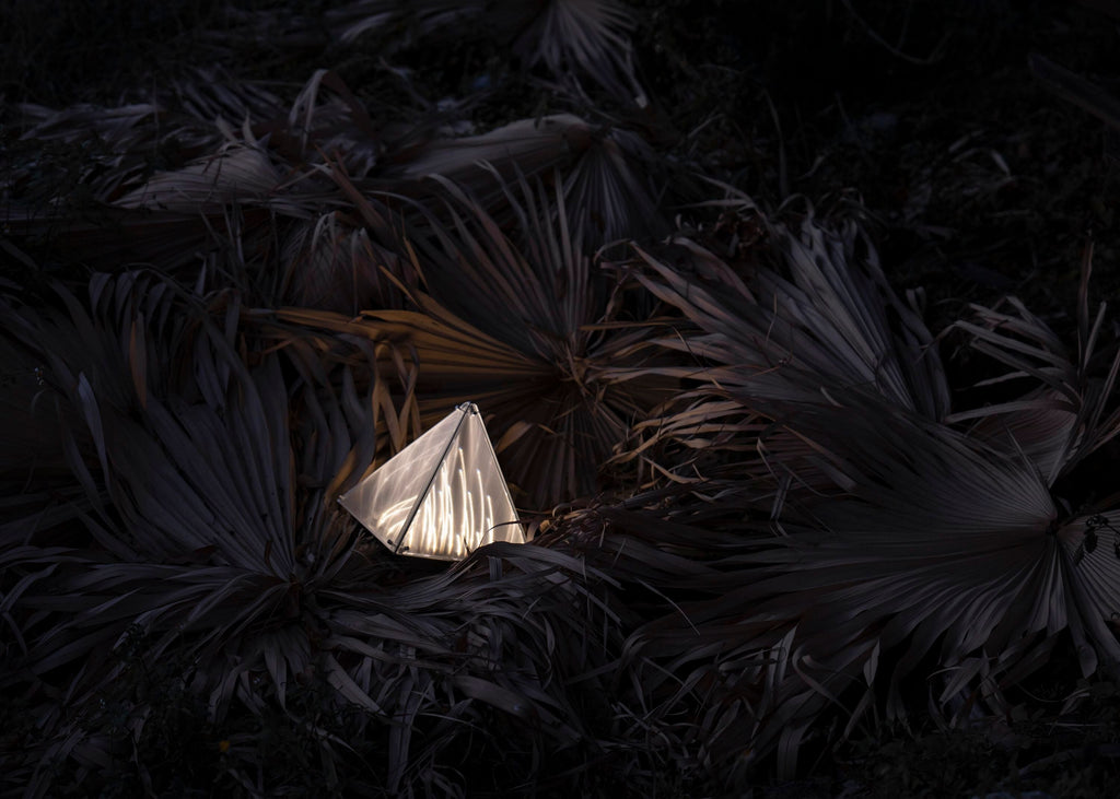 Fragment Table Lamp