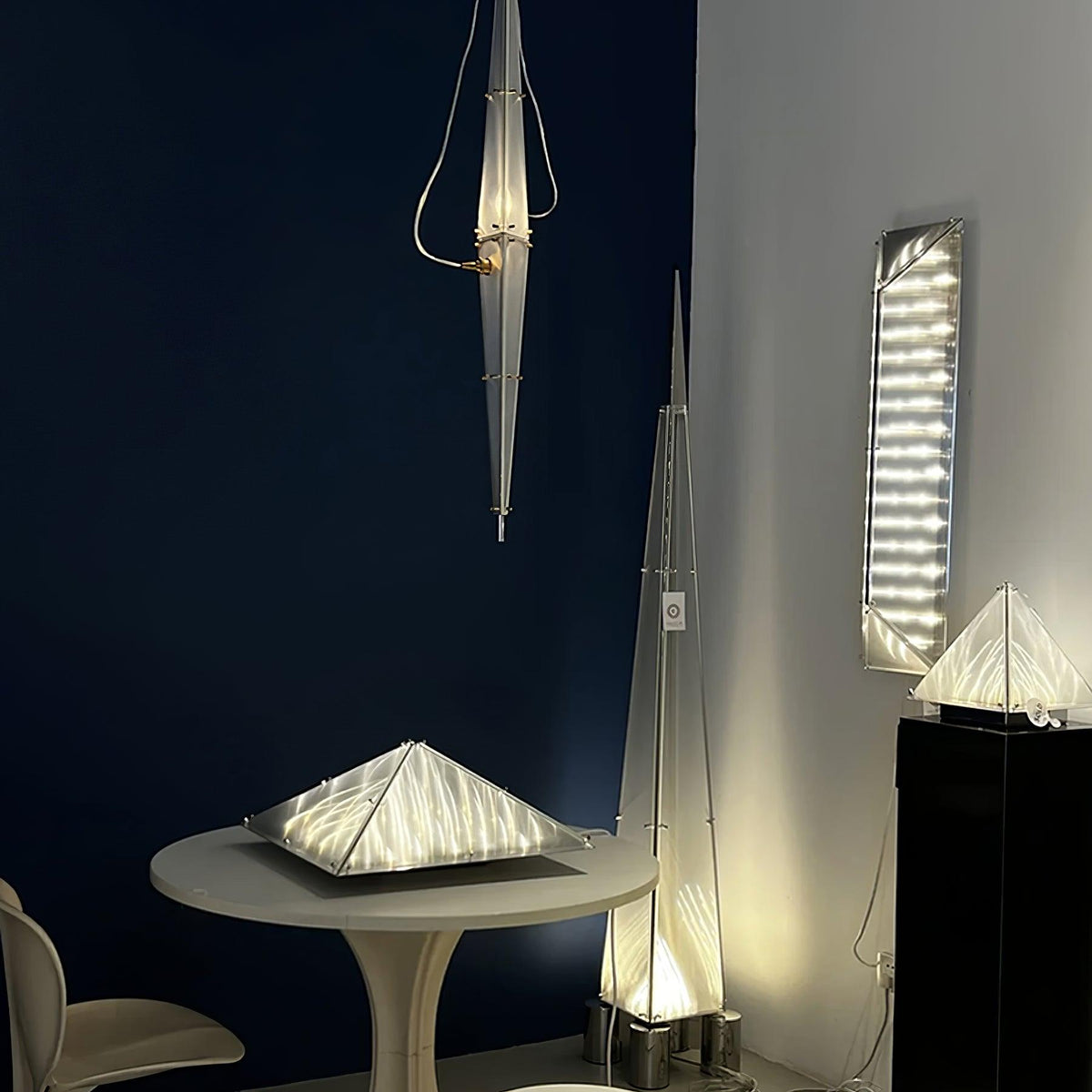 Fragment Wall Lamp
