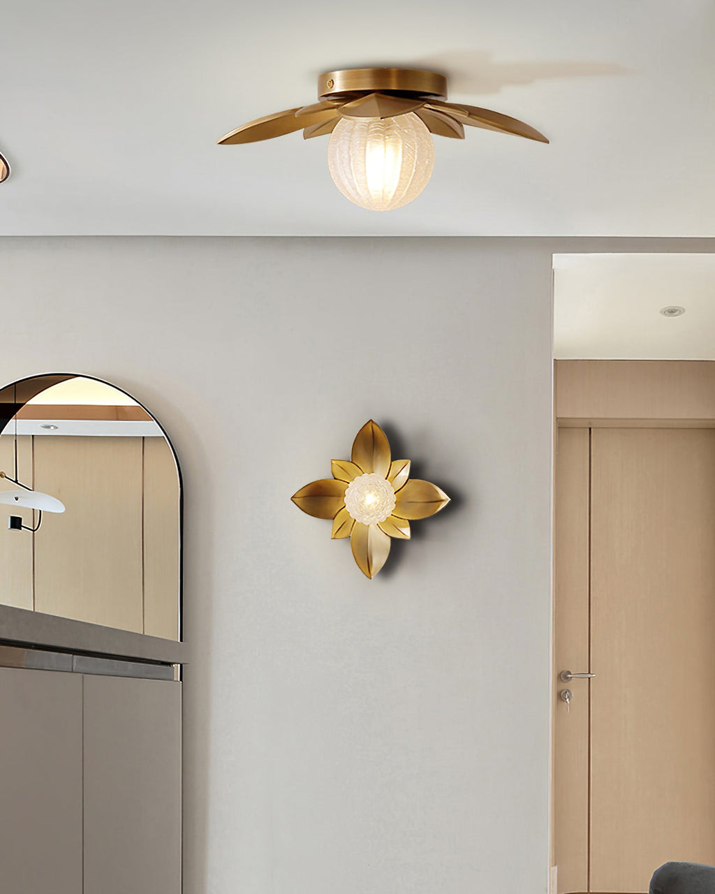 Gigi Wall Light