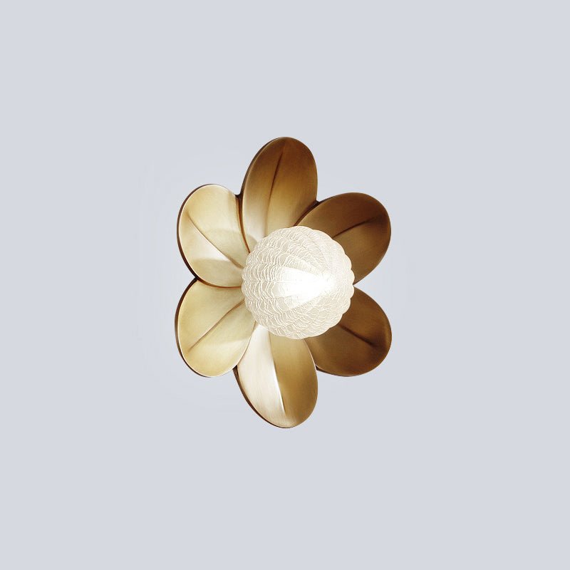 Gigi Wall Light