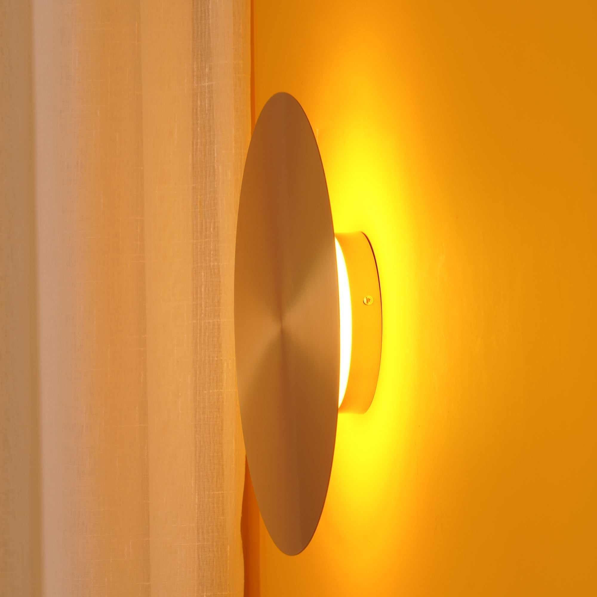 Gossa Wall Lamp