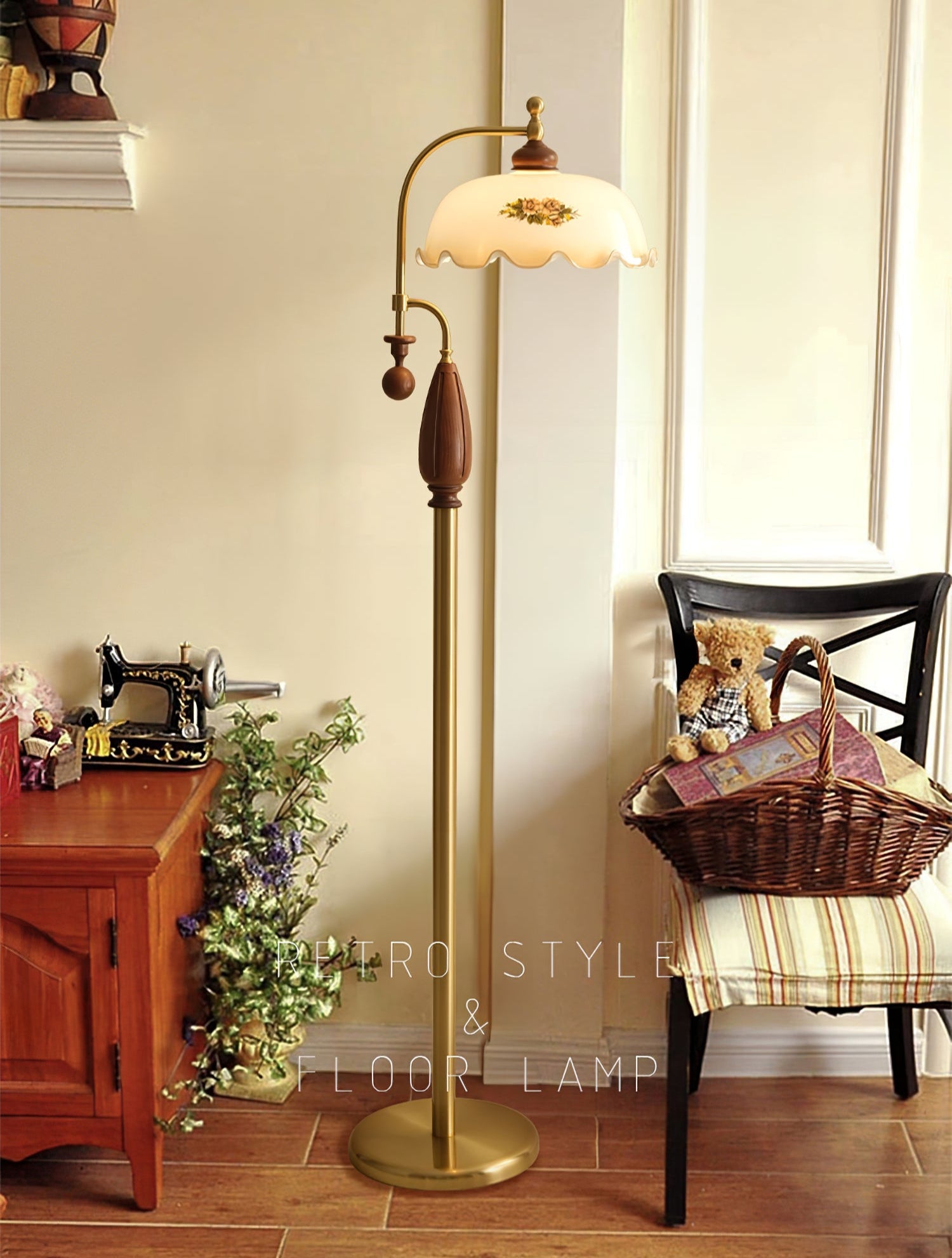 Heritage Bloom Floor Lamp