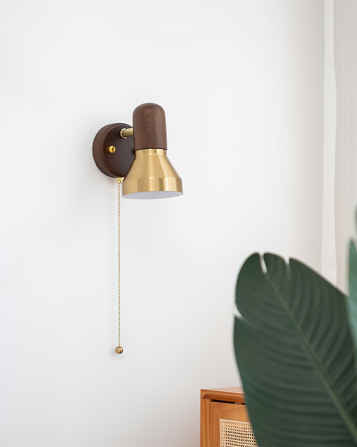 Heron Wall Light