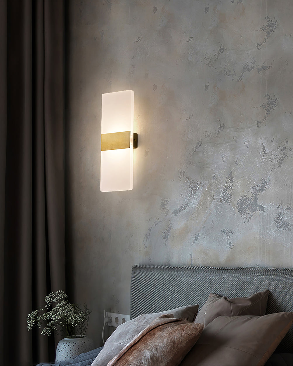 Jenks Wall Light