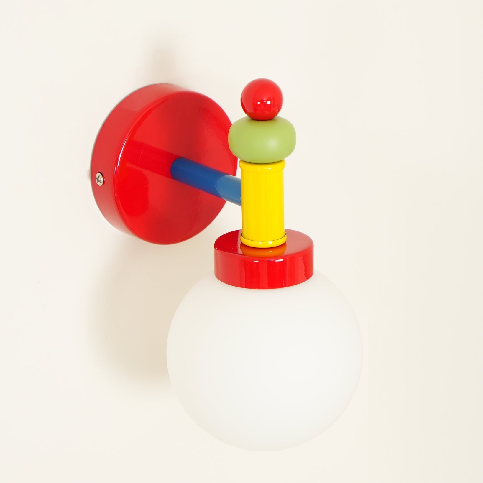 Junit Wall Lamp