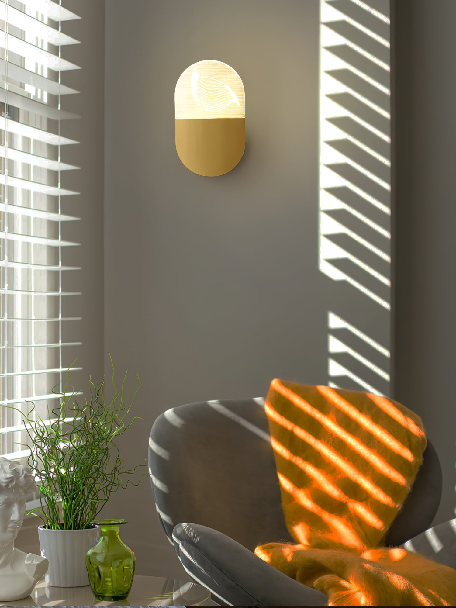 Kaikea Wall Light