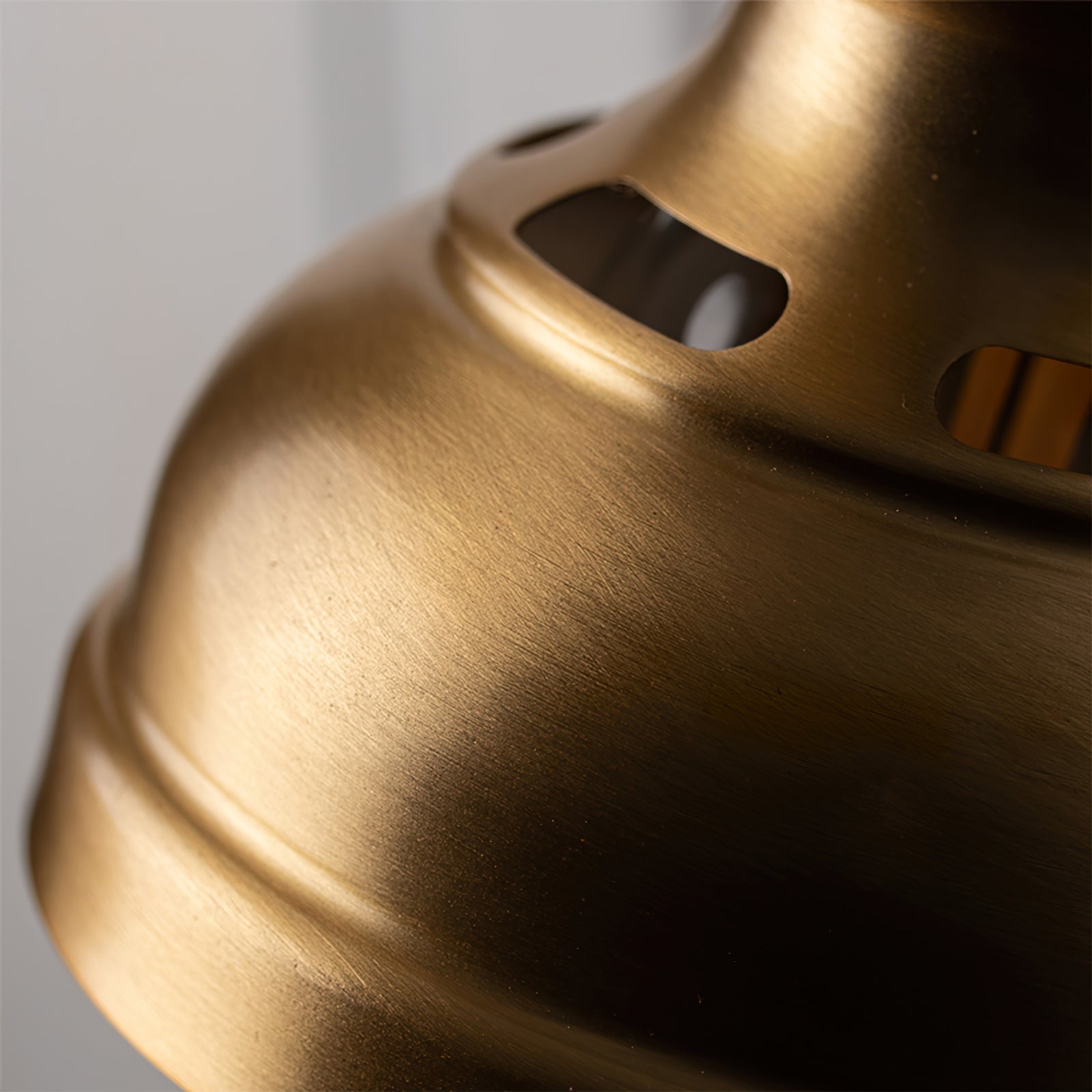 Kane Wall Lamp