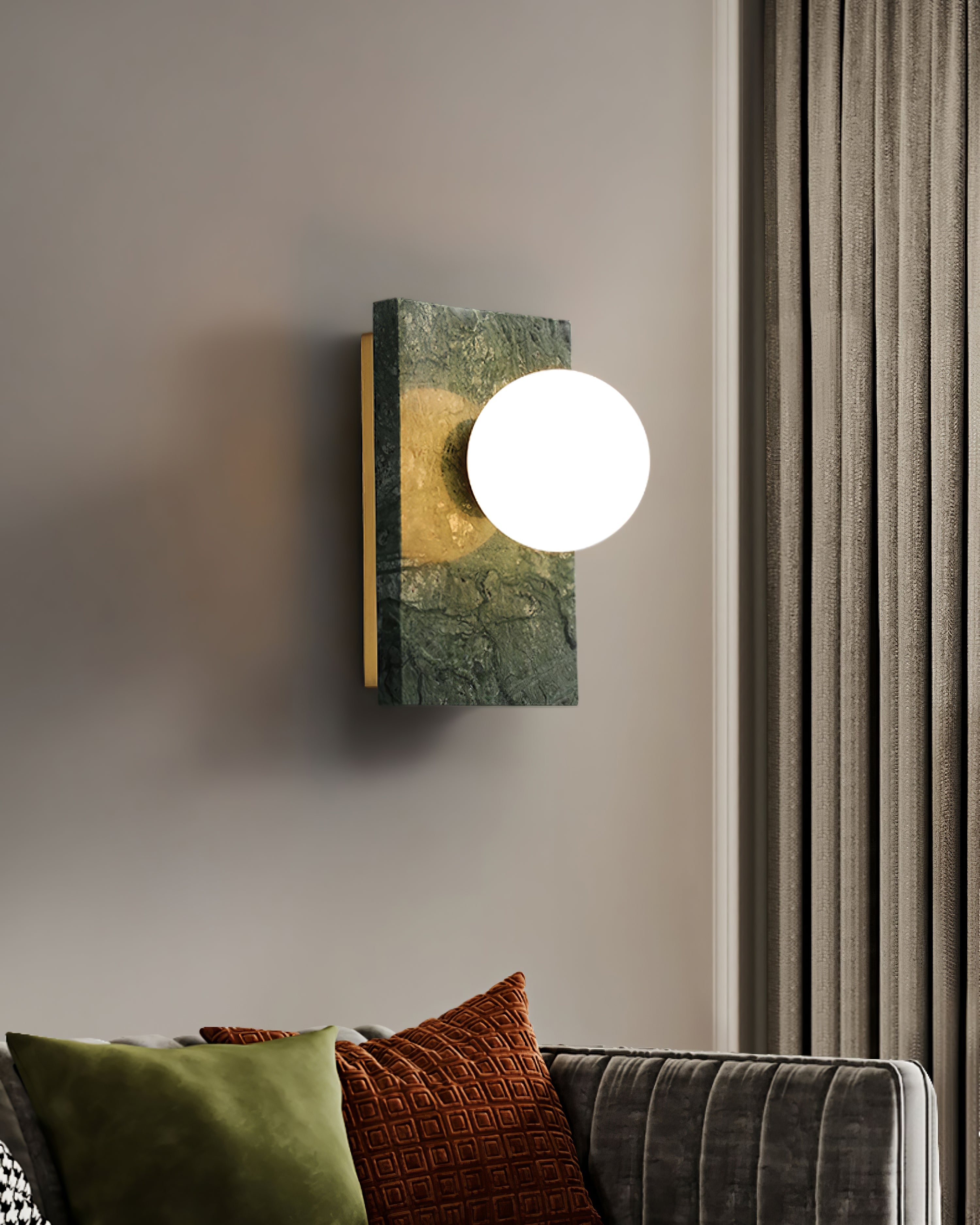Lan Wall Lamp