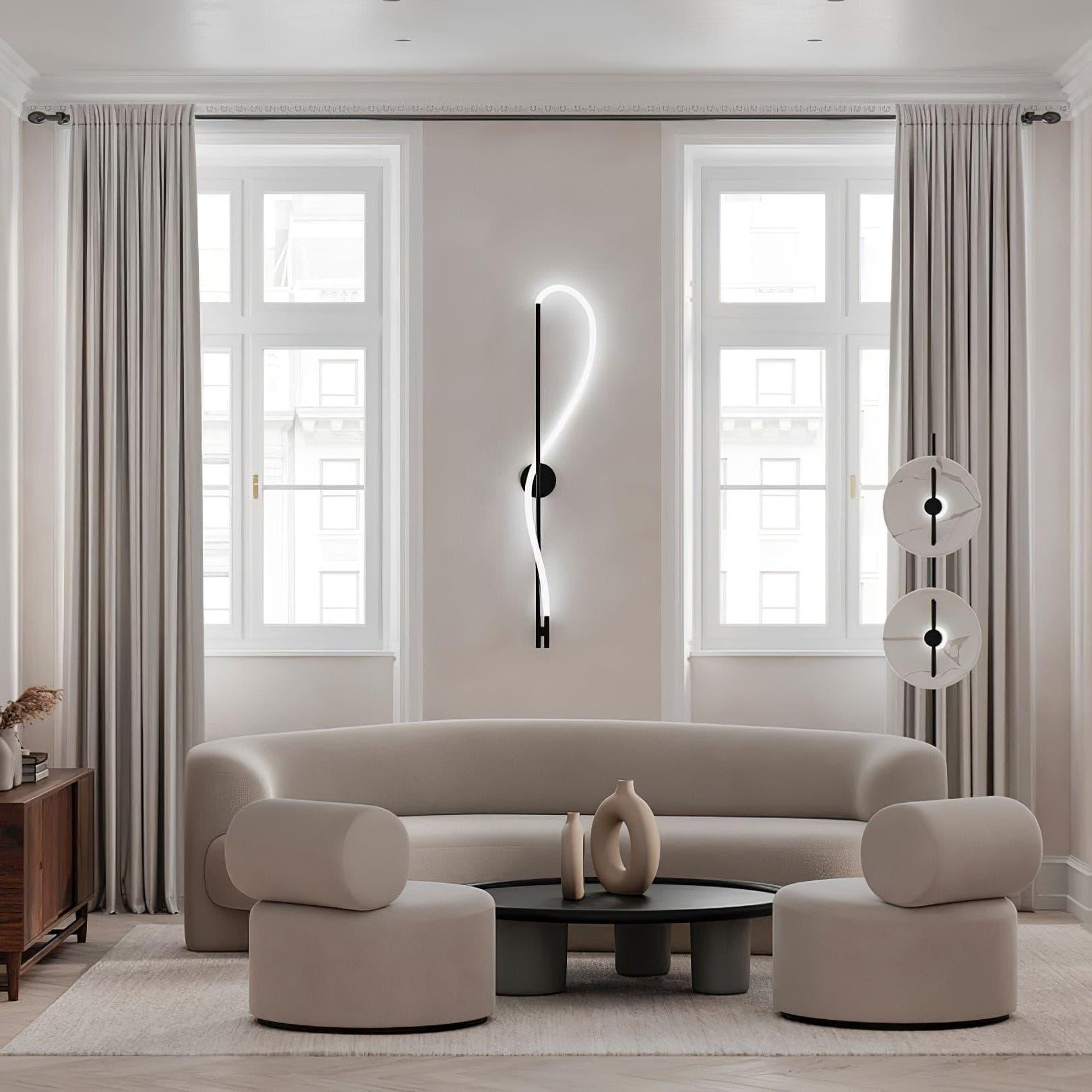 Leto Wall Lamp
