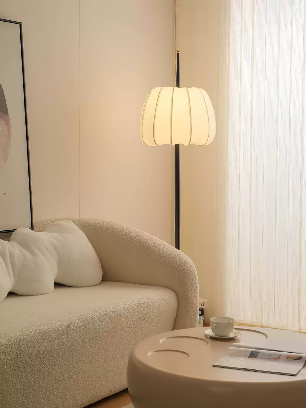 Liana Floor Lamp
