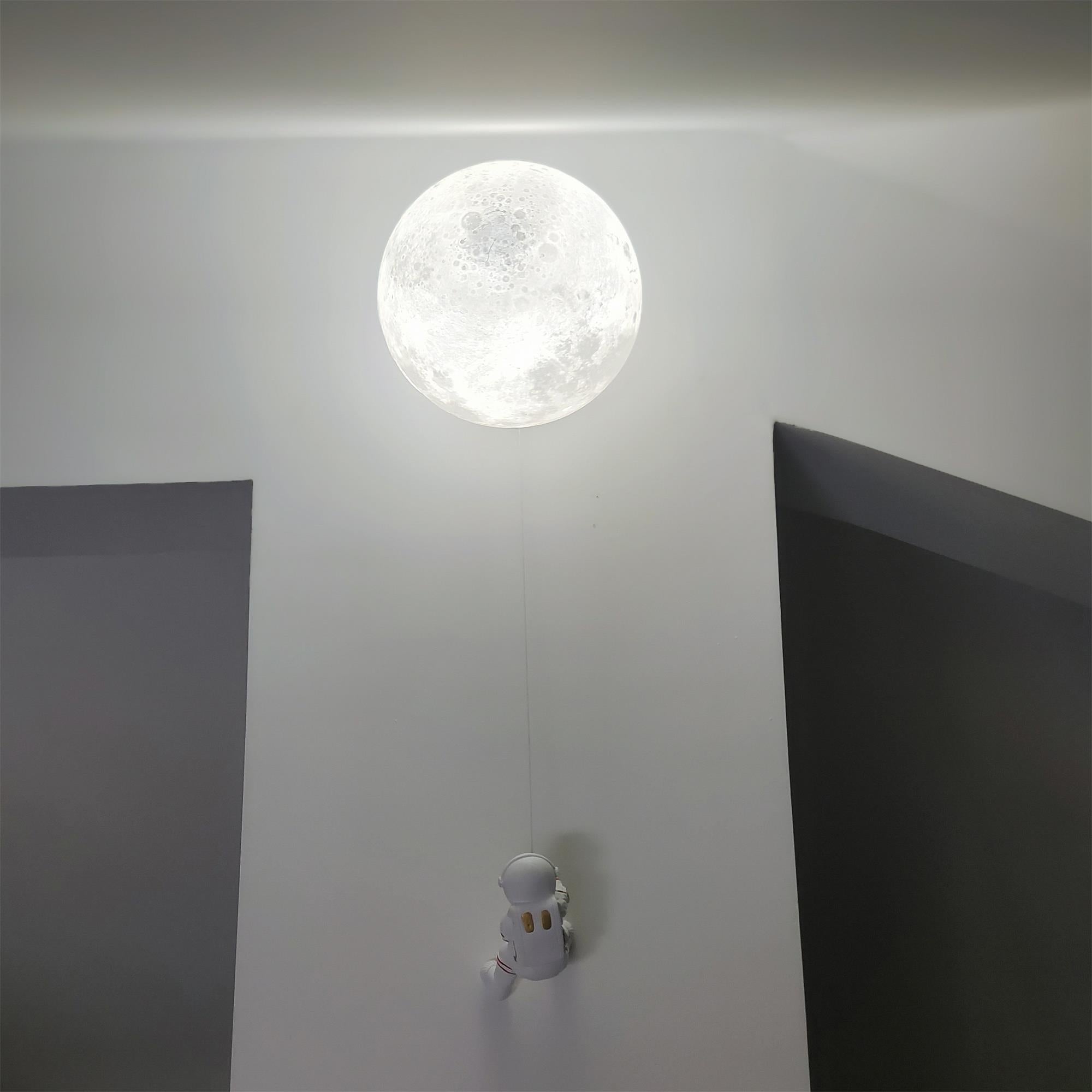 Lunar Wall Lamp
