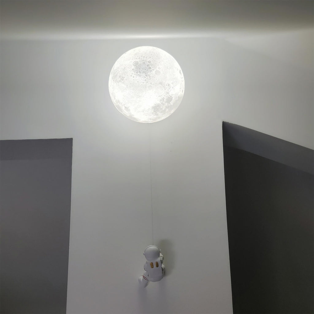 Lunar Wall Lamp