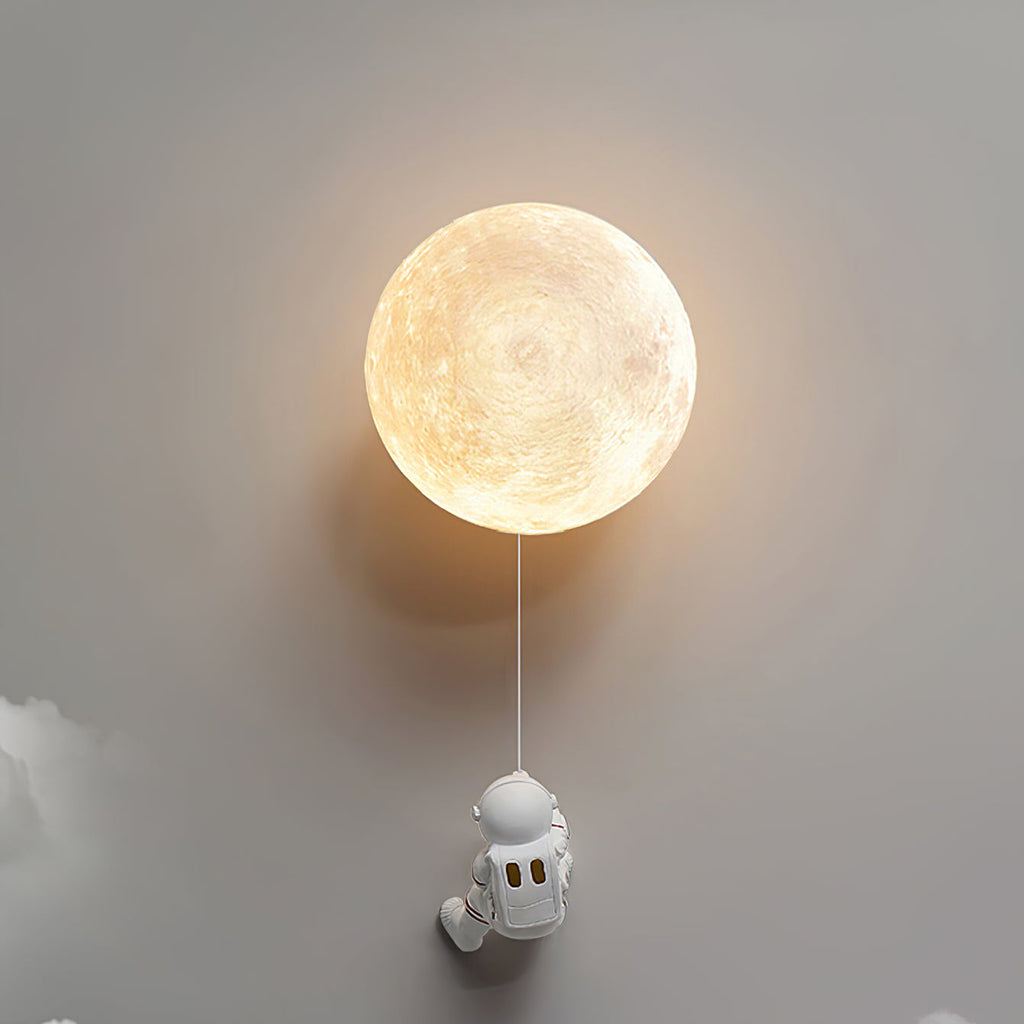 Lunar Wall Lamp