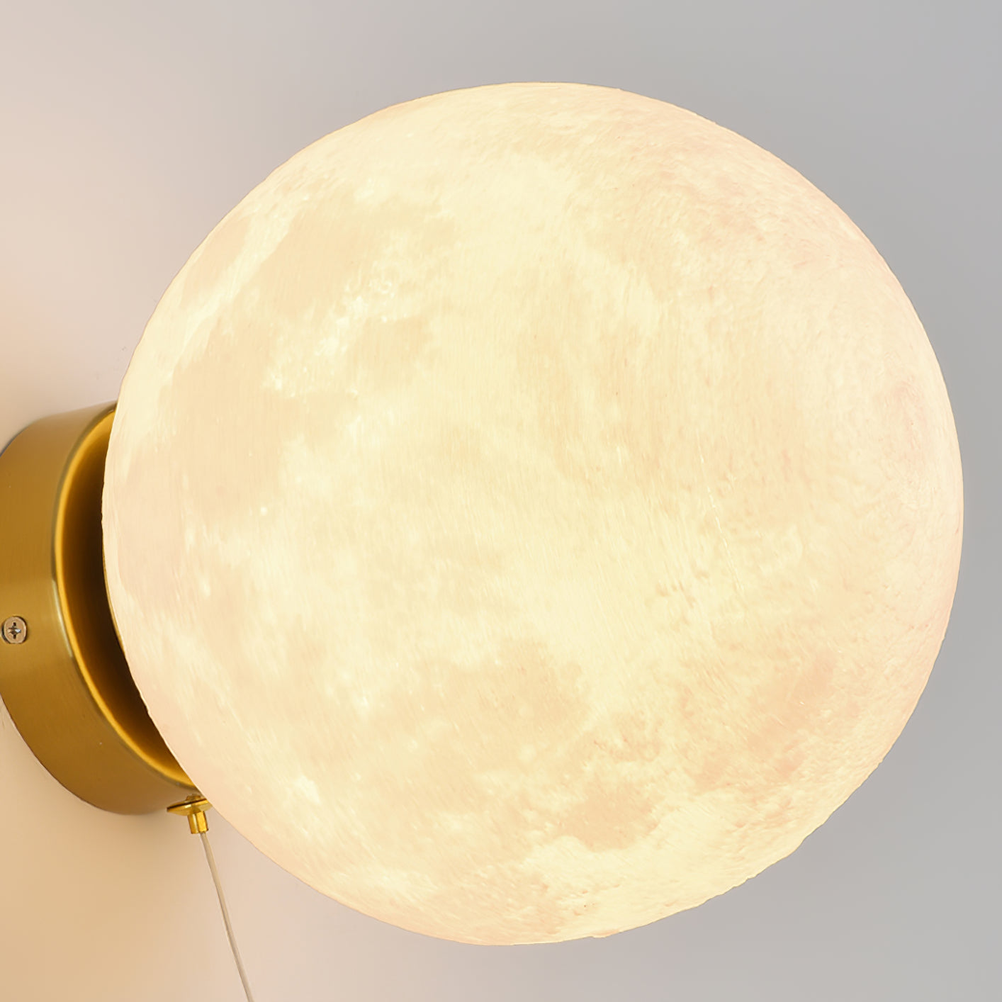 Lunar Wall Lamp