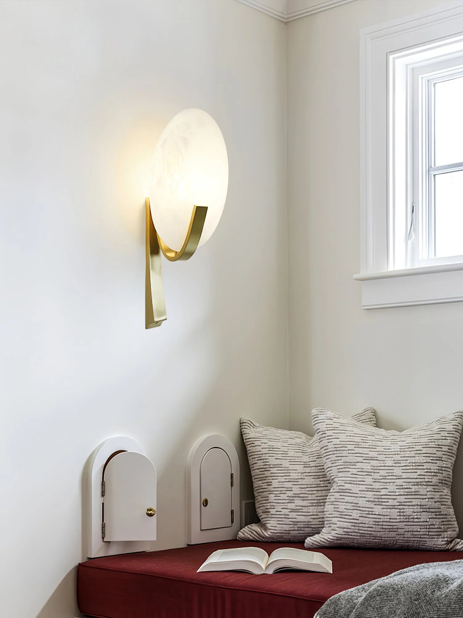 Luxury Alice Alabaster Wall Lamp