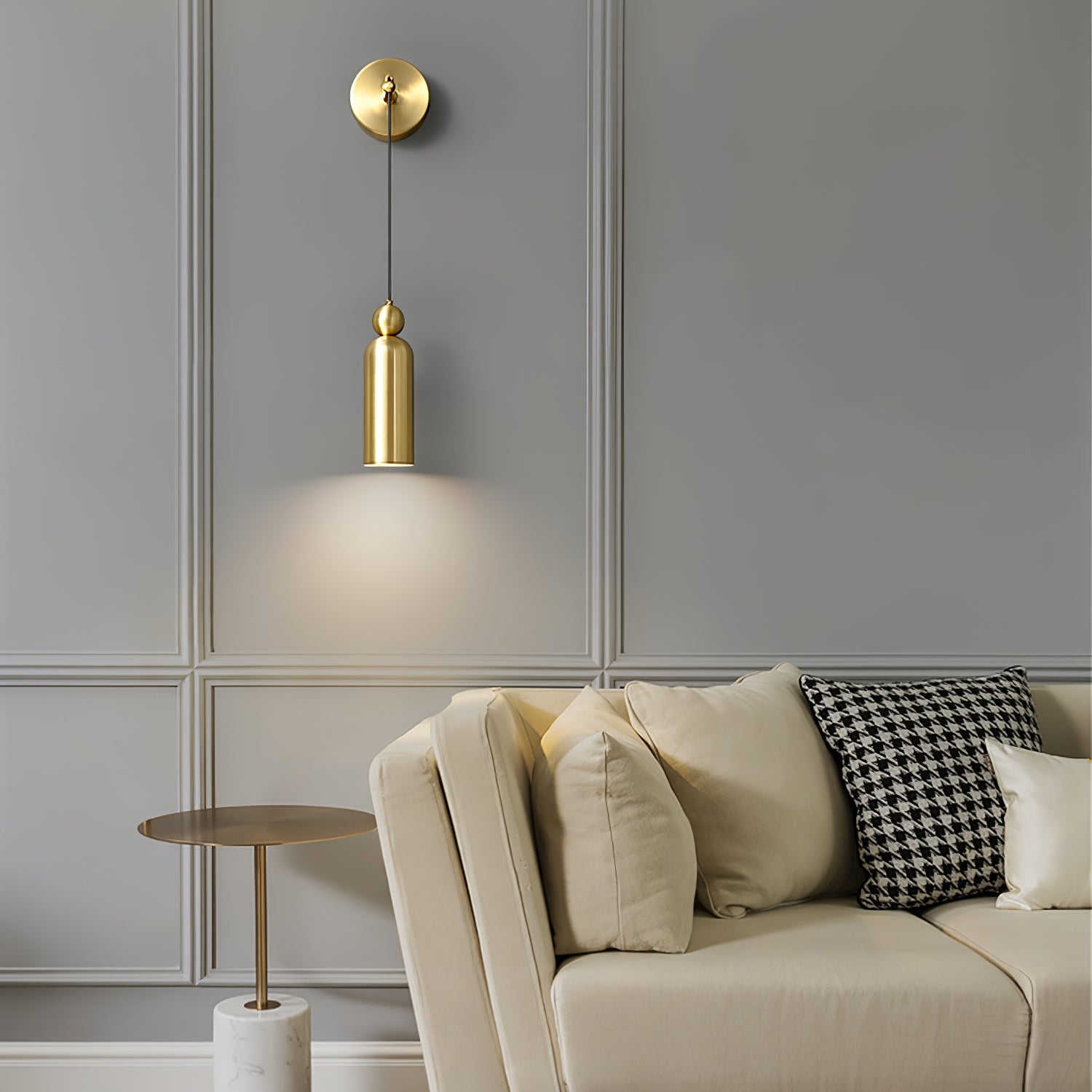 Madame Wall Lamp