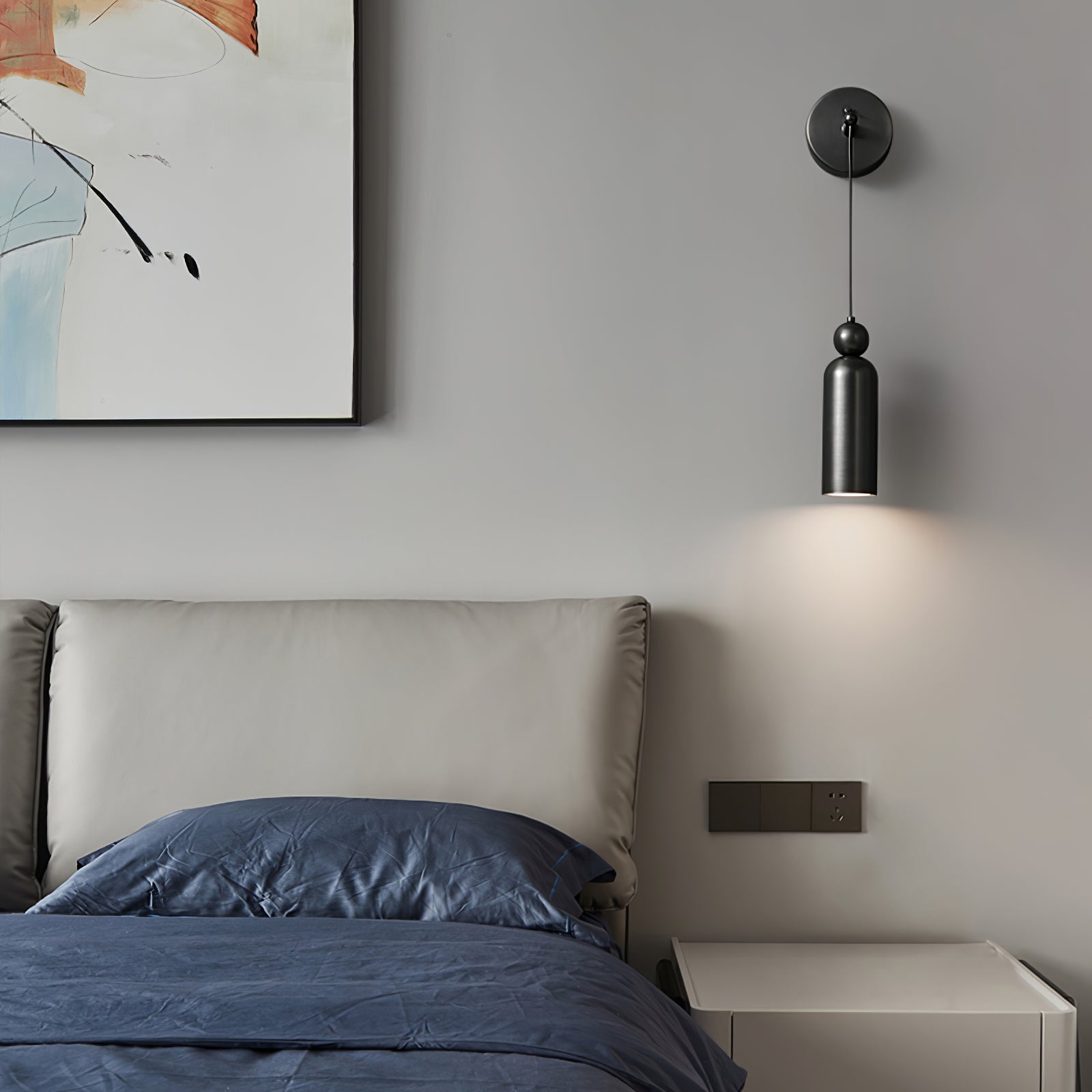 Madame Wall Lamp