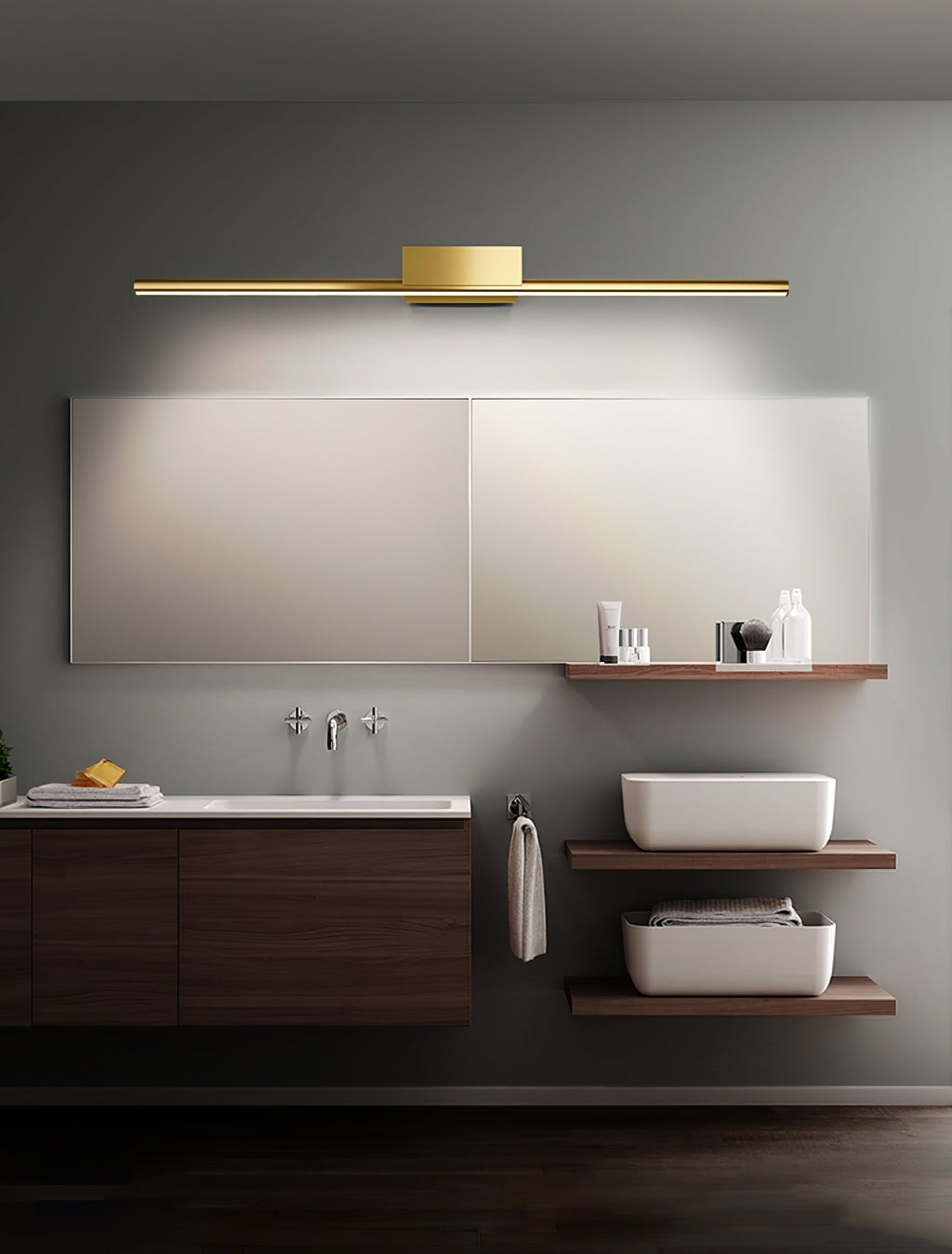 Metallic Streamlined Wall Light