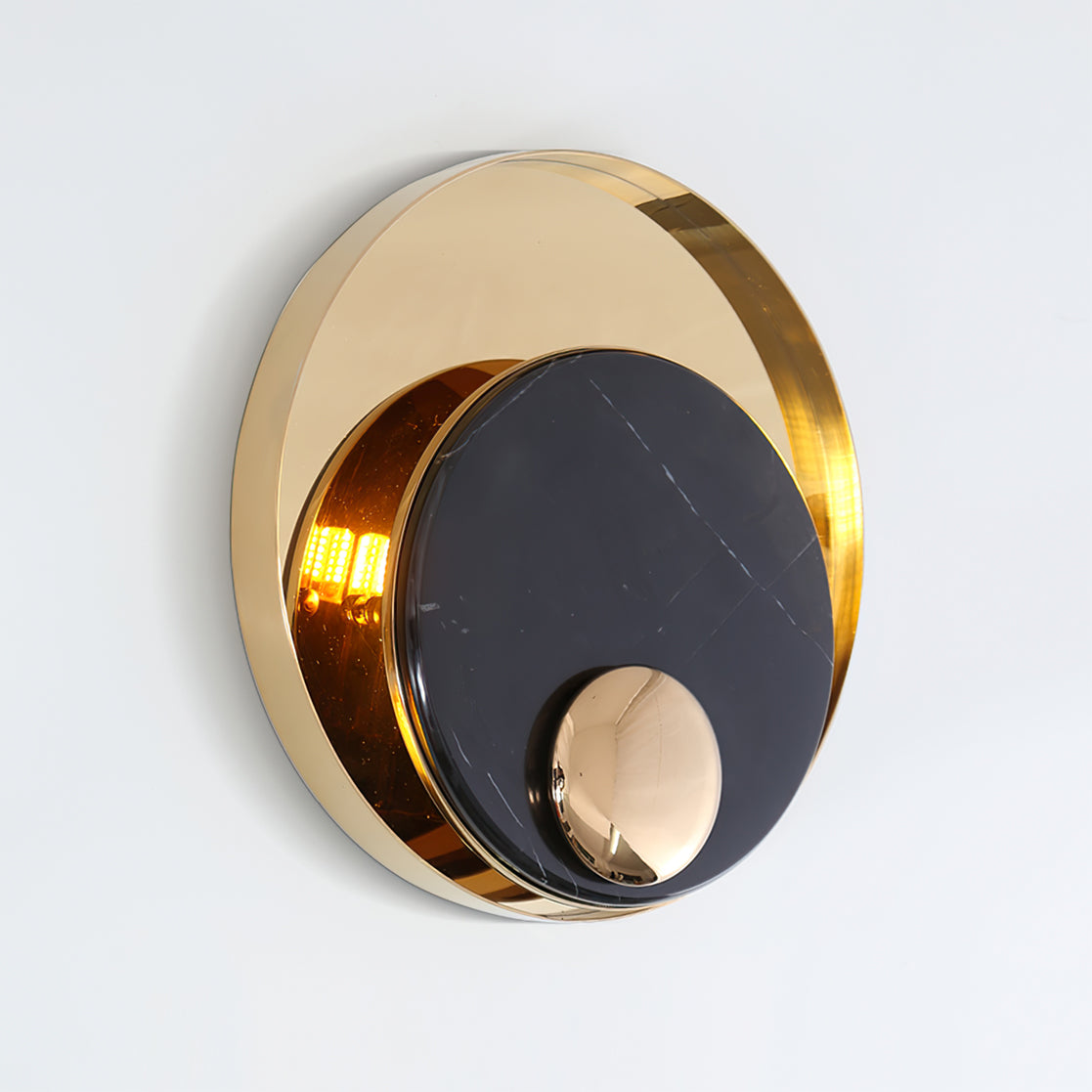 Metamorphosis Wall Lamp