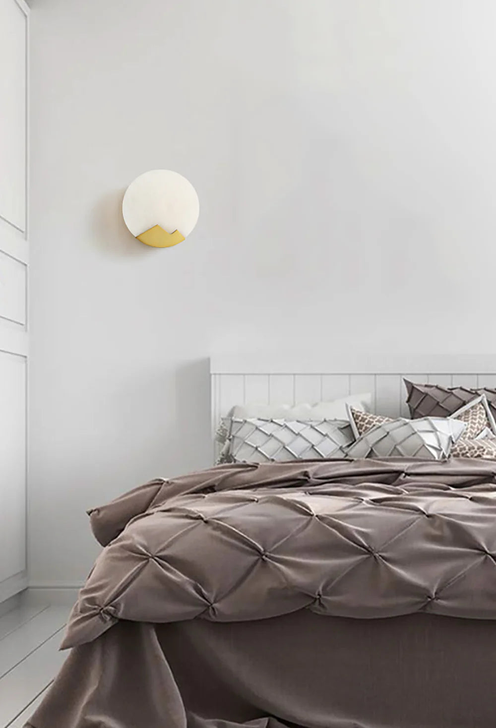 Modern Alabaster Brass Wall Light