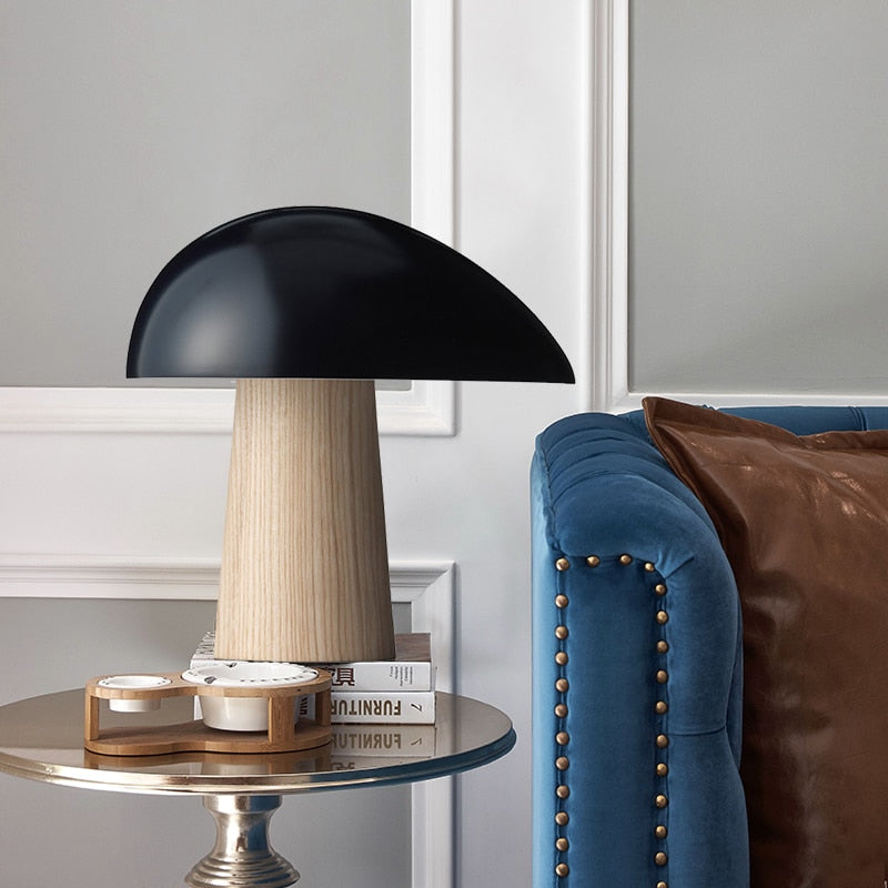 THEA Table Lamp